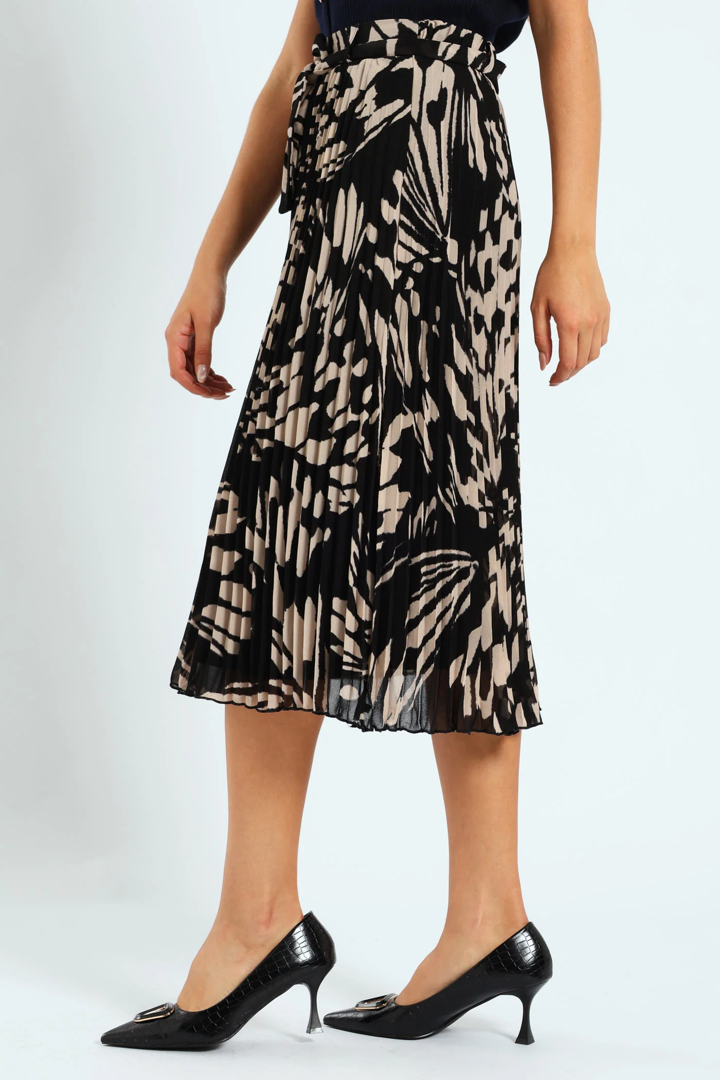 Chiffon Pleated Midi Skirt - Black - Image 3