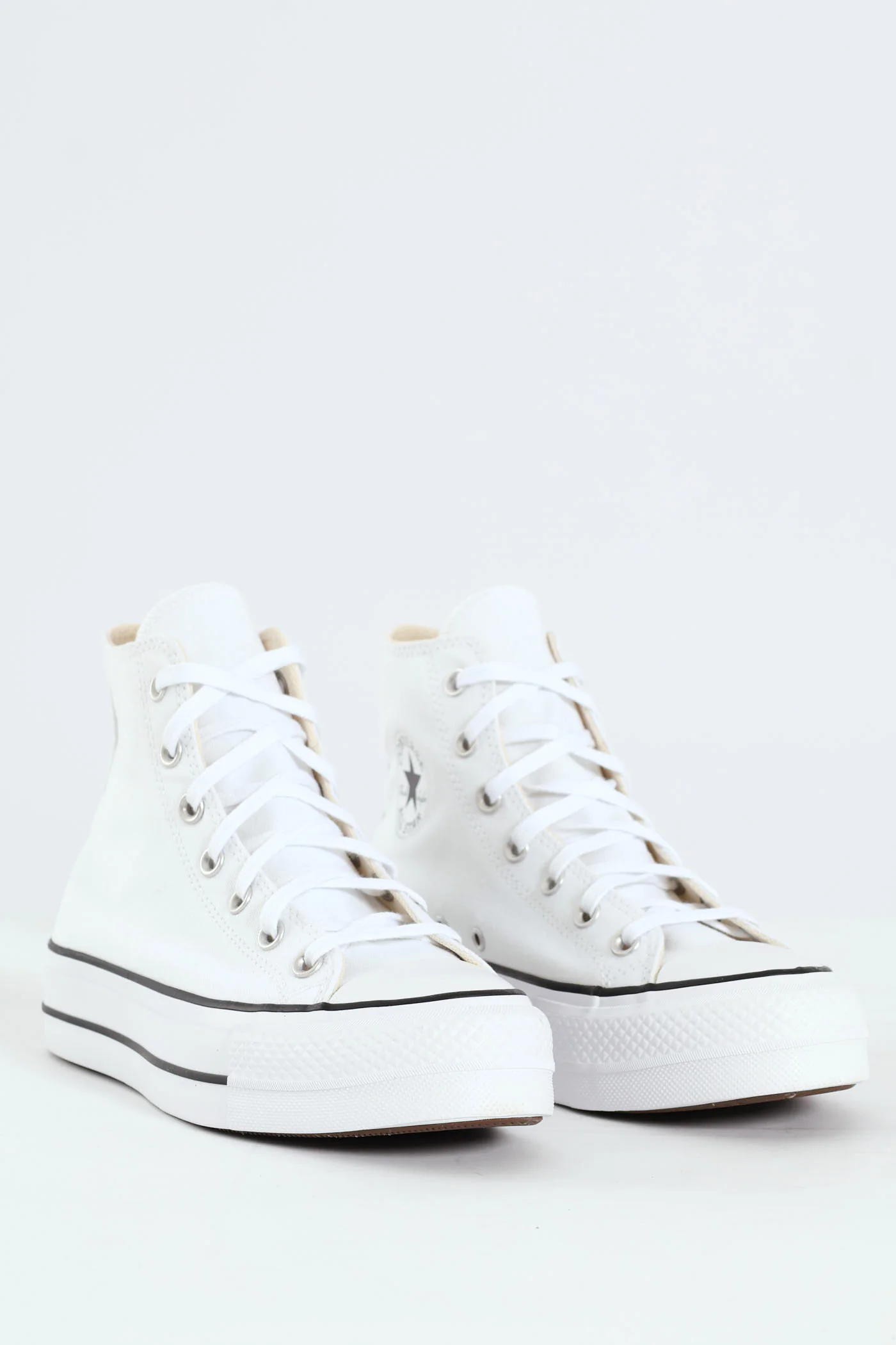 Chuck Taylor All Star Platform Canvas Sneaker - White - Image 3