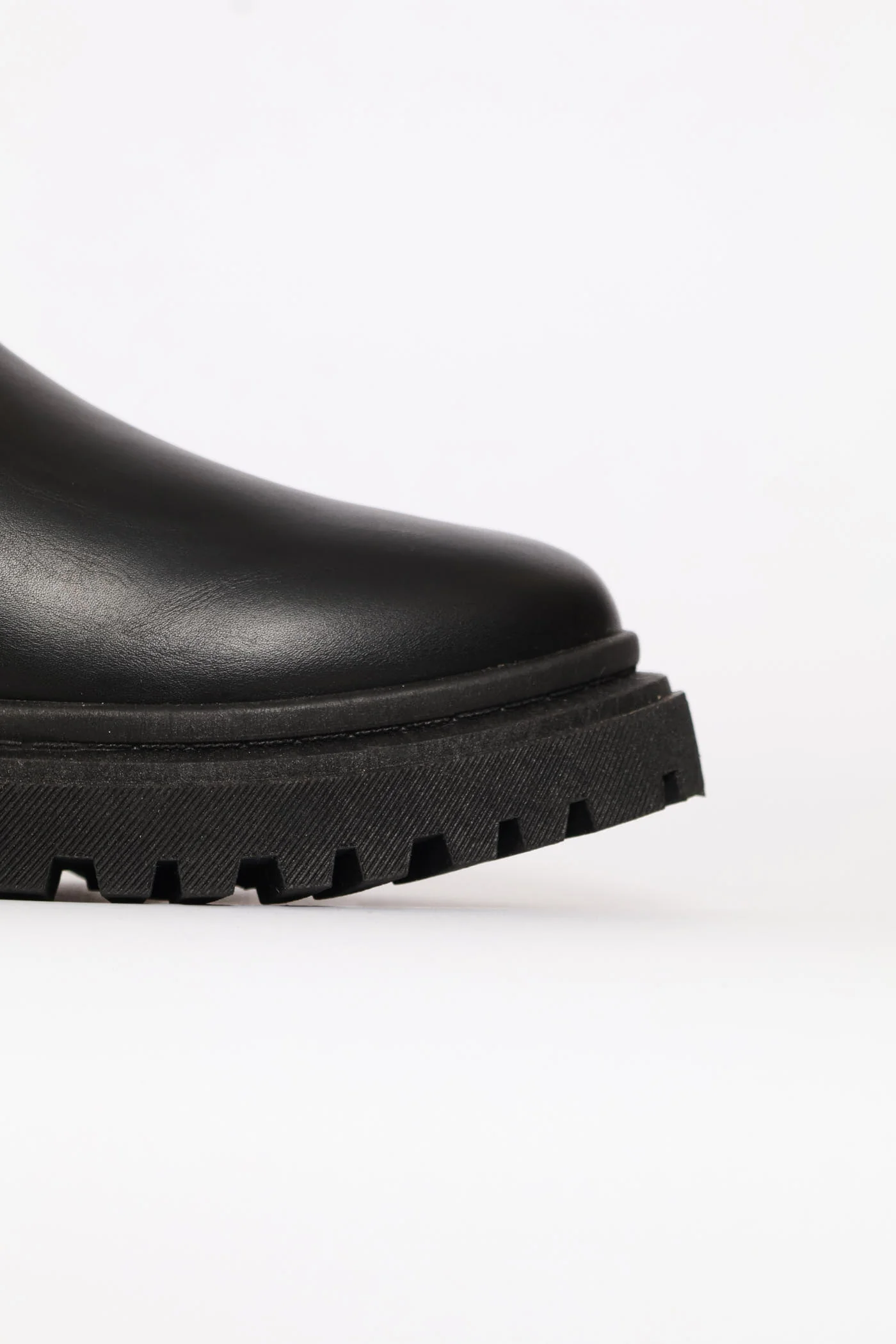 Chunky Chelsea Boot - Black - Image 6