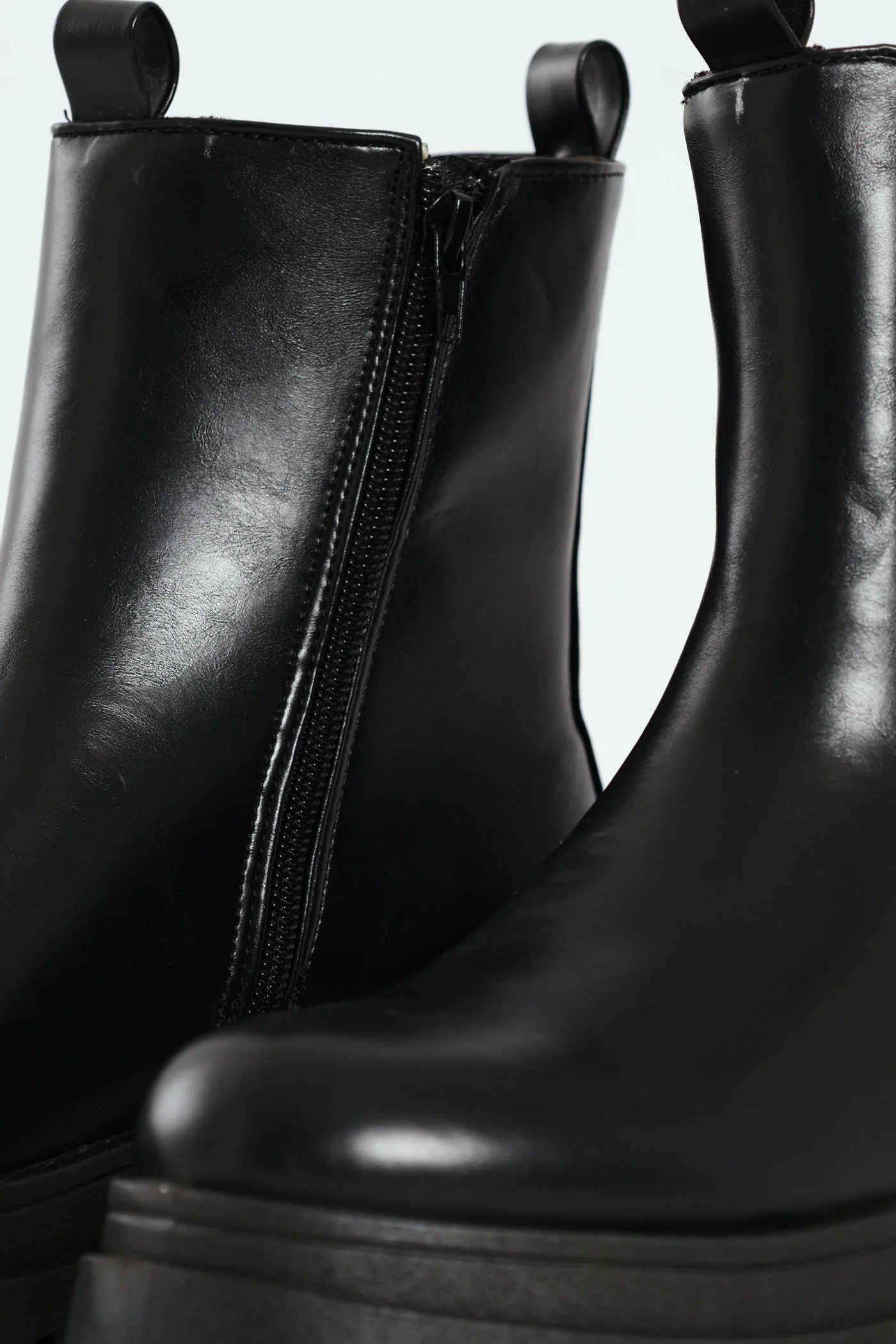 Chunky Mid Chelsea Boot - Black - Image 5