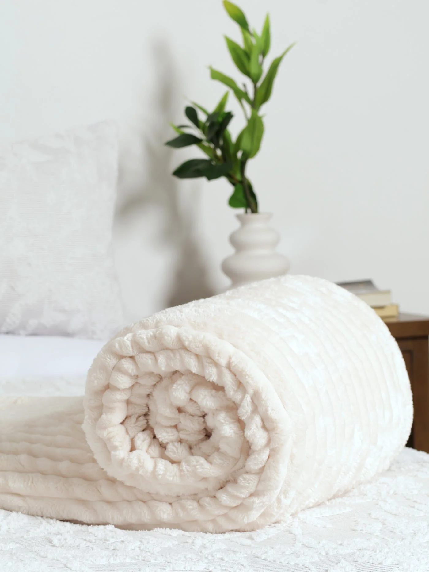 Chunky Rib Blanket - Cream - Image 3