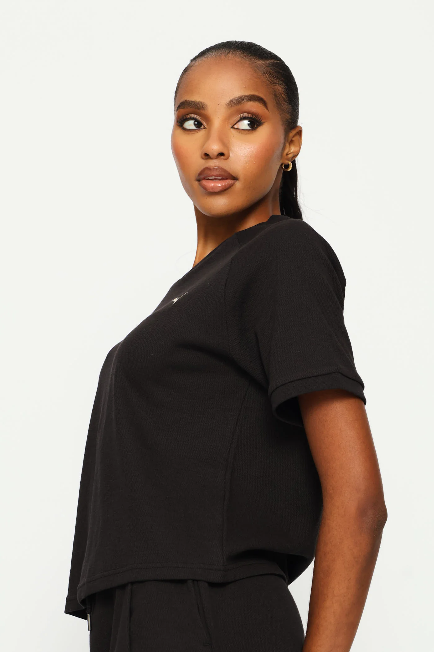 Class Relaxed Pinnacle Tee - Black - Image 4