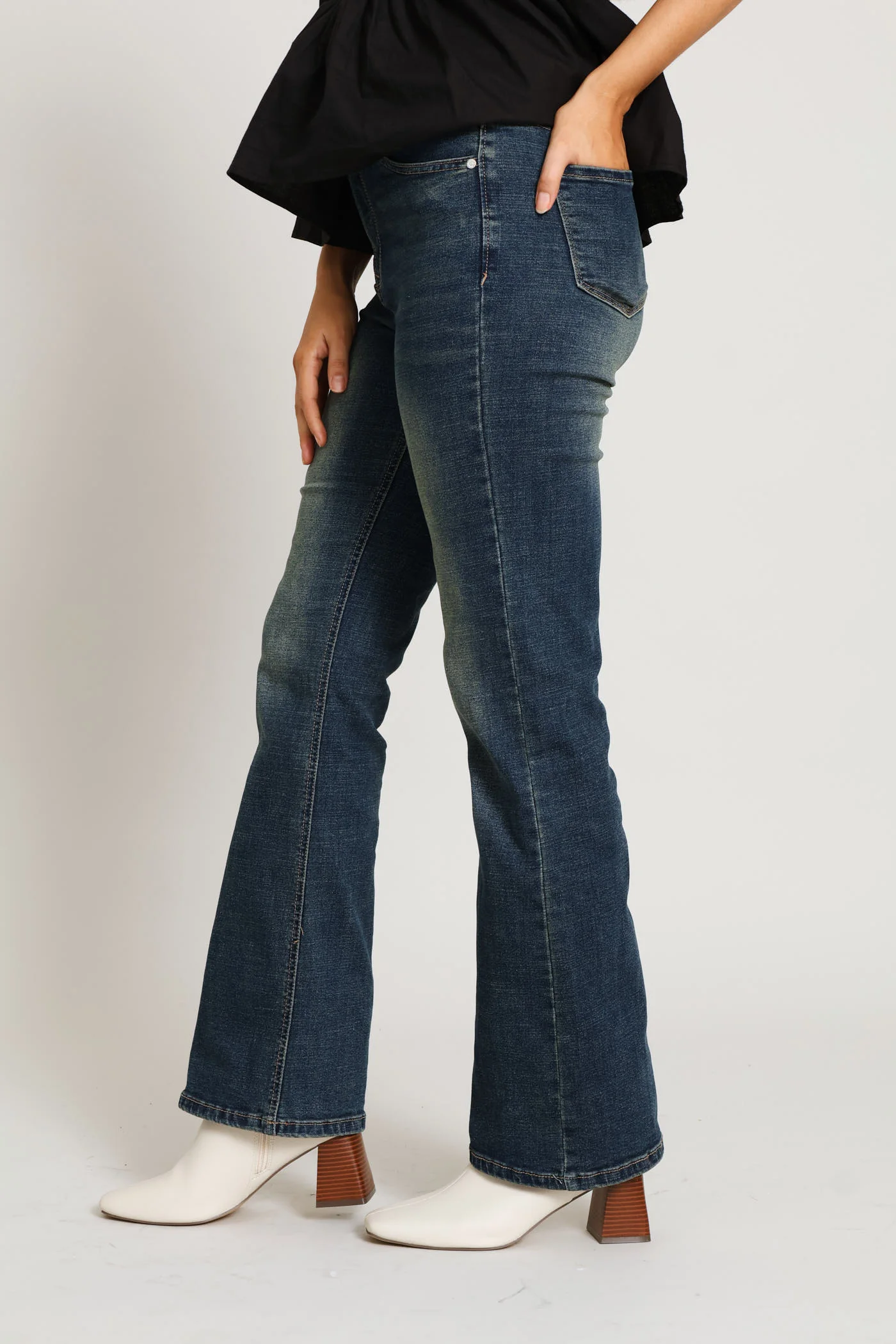 Classic Hi-Rise Boot Leg Denim - Tea Stain - Image 5