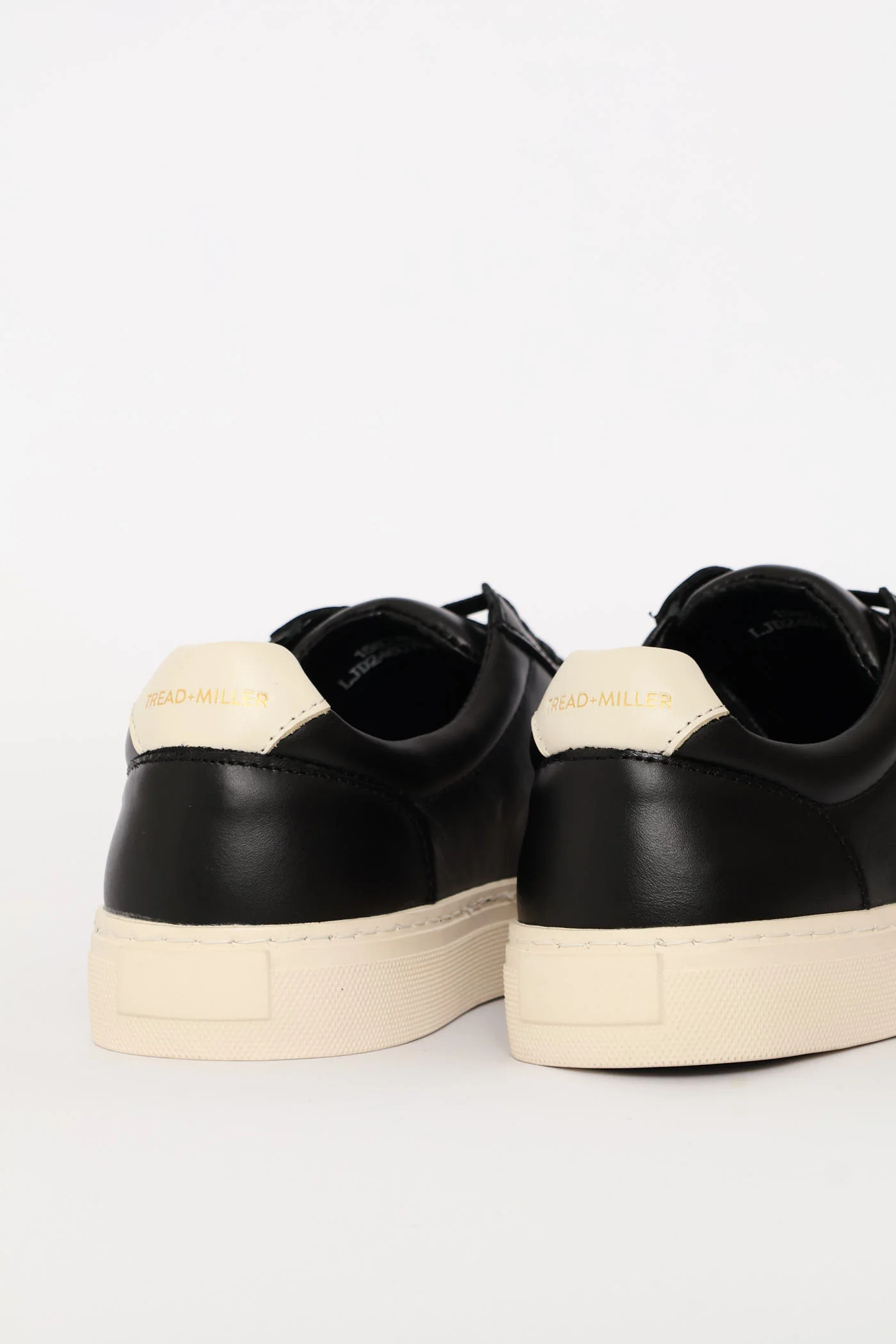 Classic Leather Court Sneaker - Black - Image 3