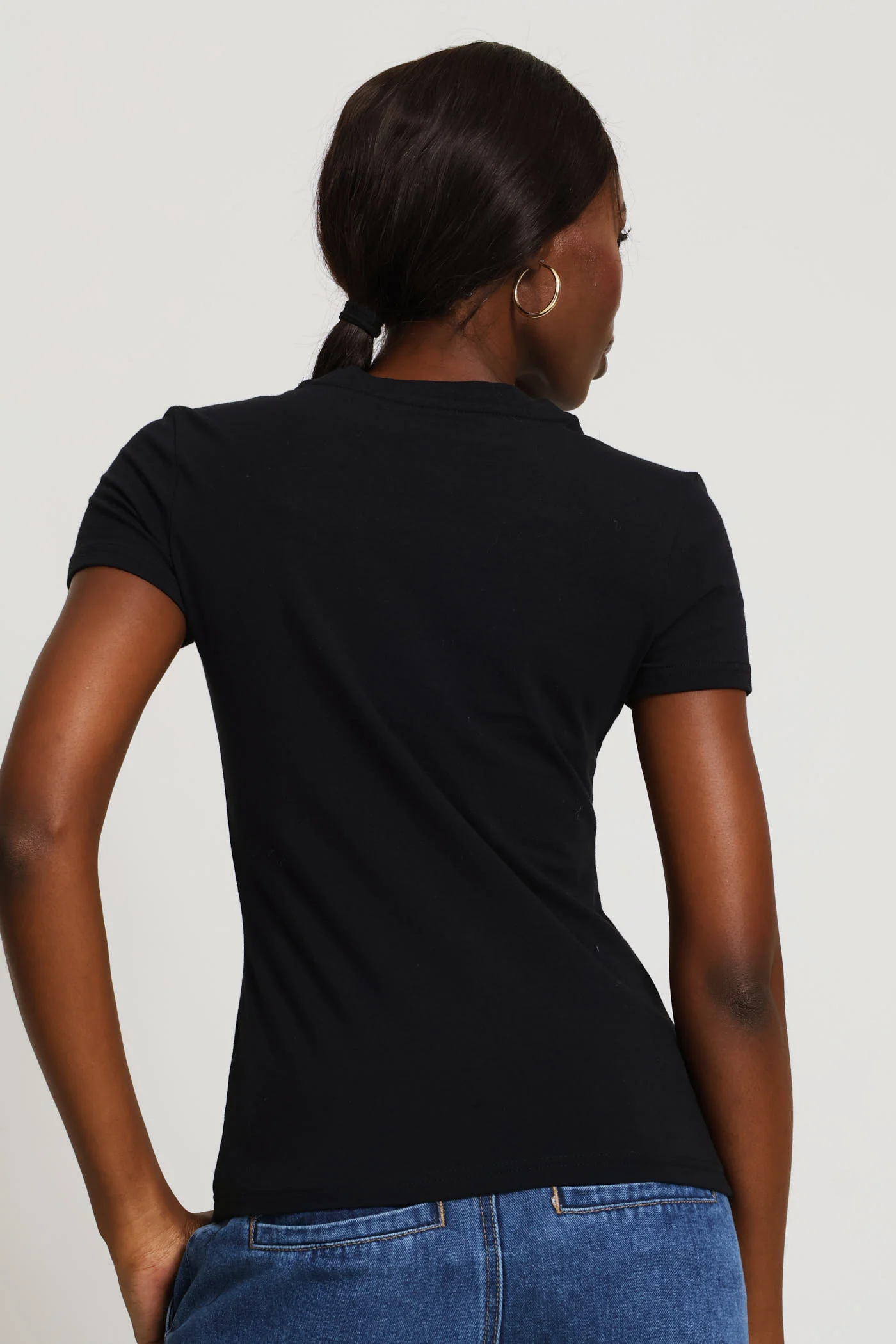 Classic Regular Tee - Black - Image 2