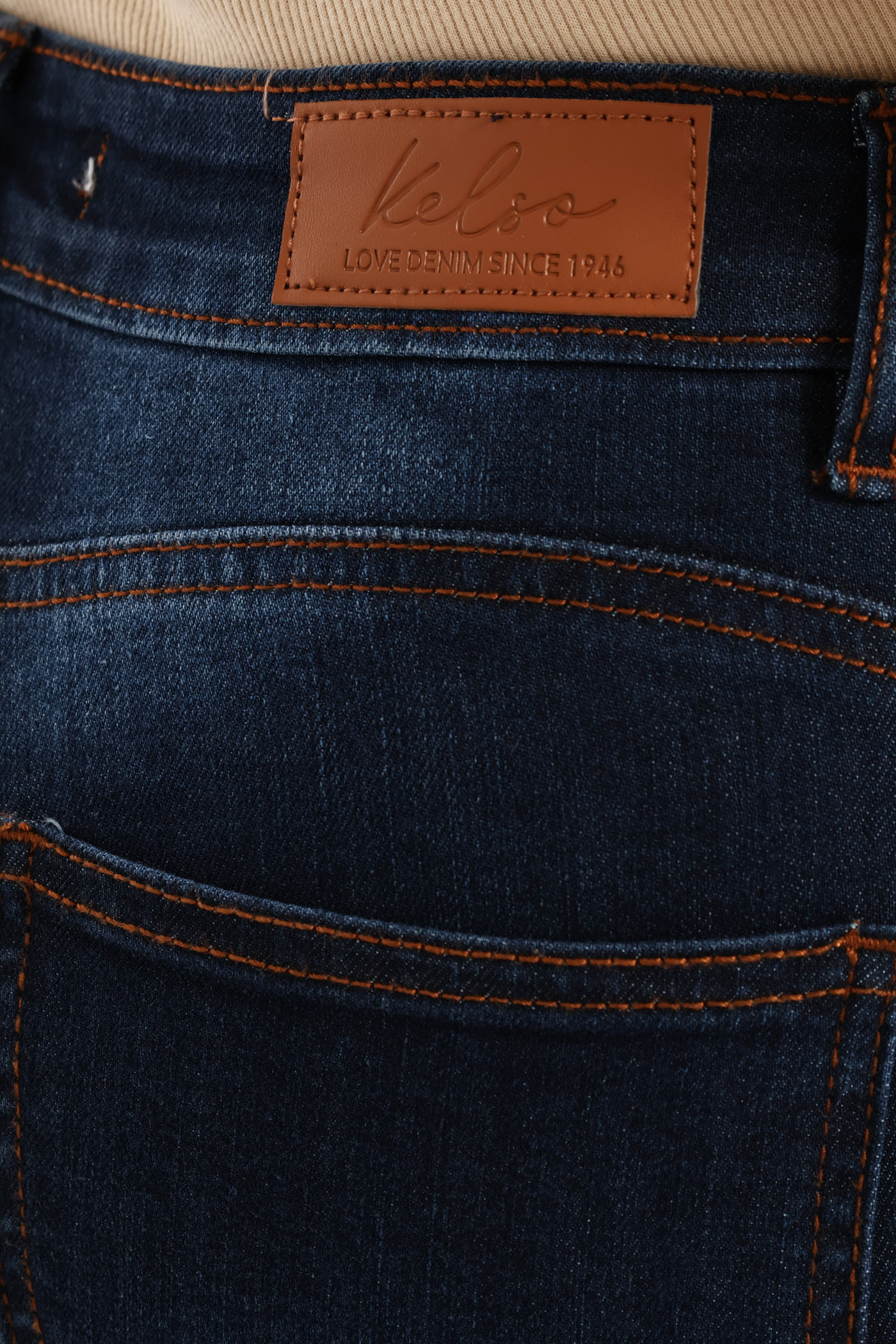 Classic Roll Hem Mid Thigh Supersoft Denim Short - Ink - Image 4