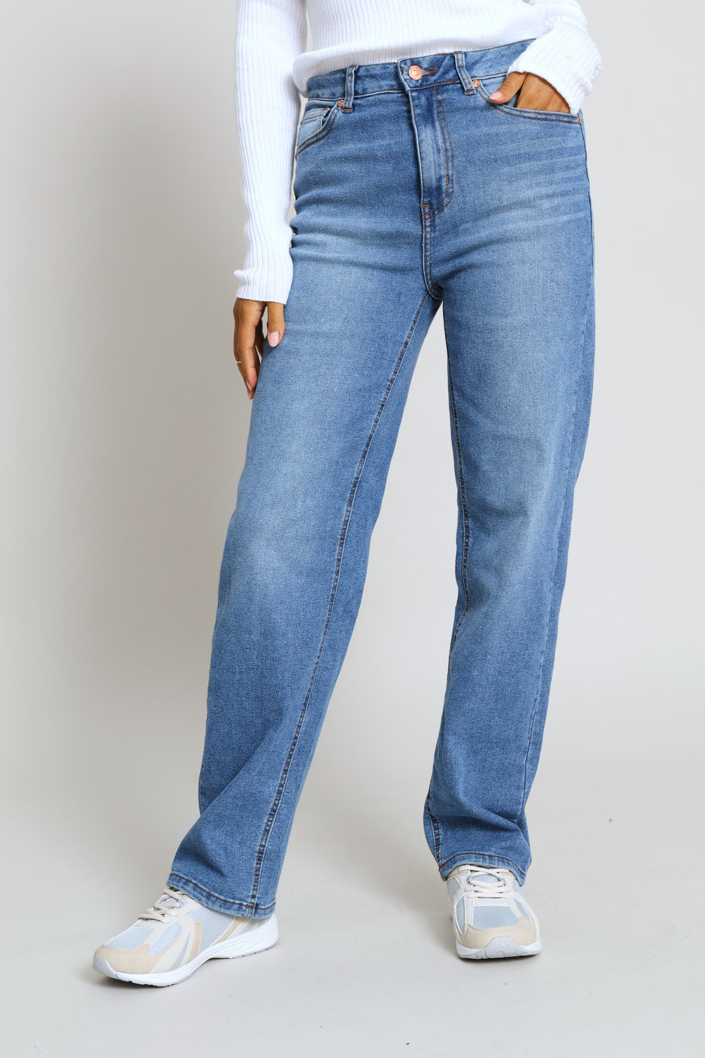 Classic Straight Leg Denim - Salty Mid Wash - Image 6