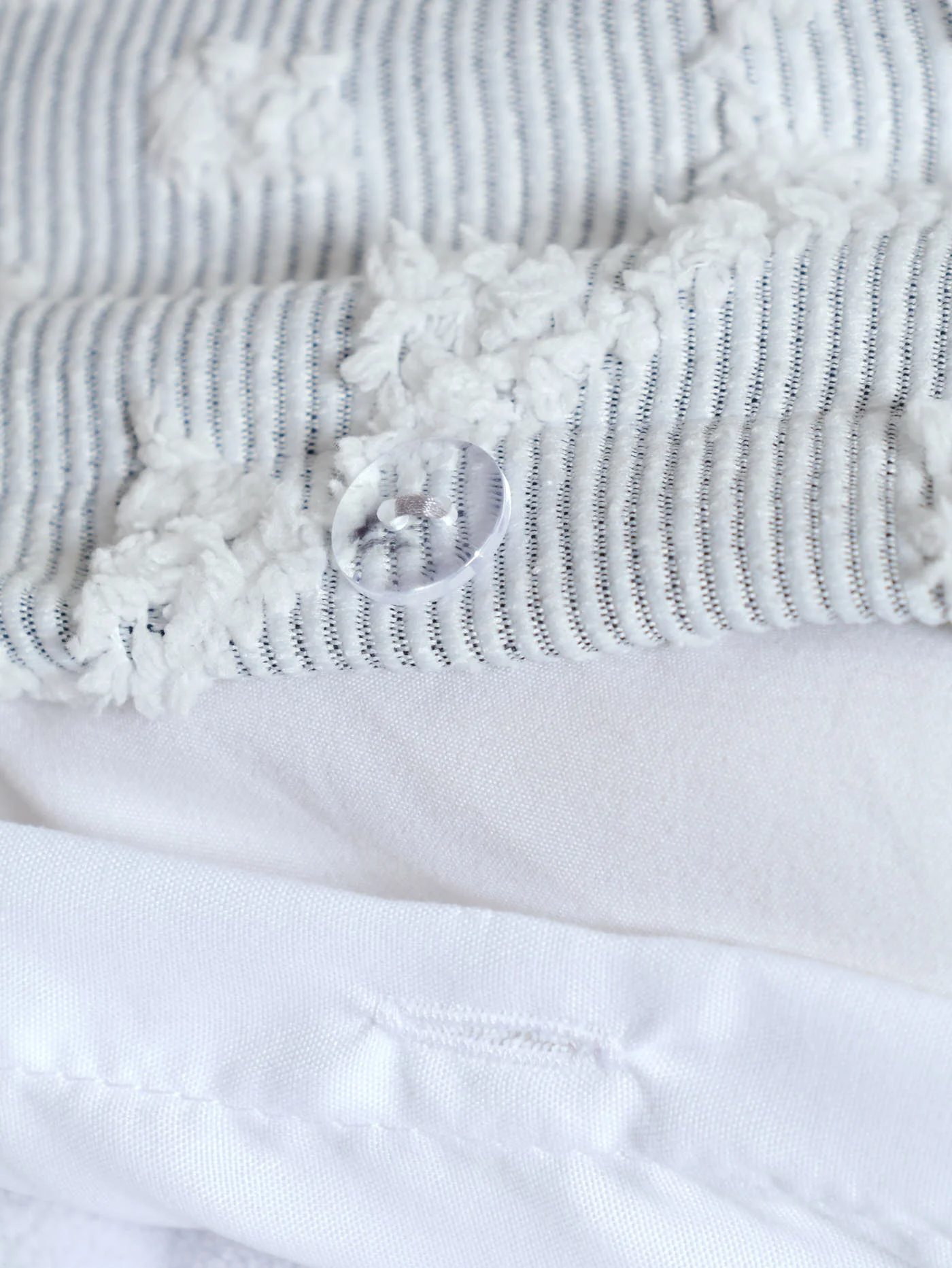 Clipped Diamond Tufted Textured Duvet Cover - Grey - Image 4