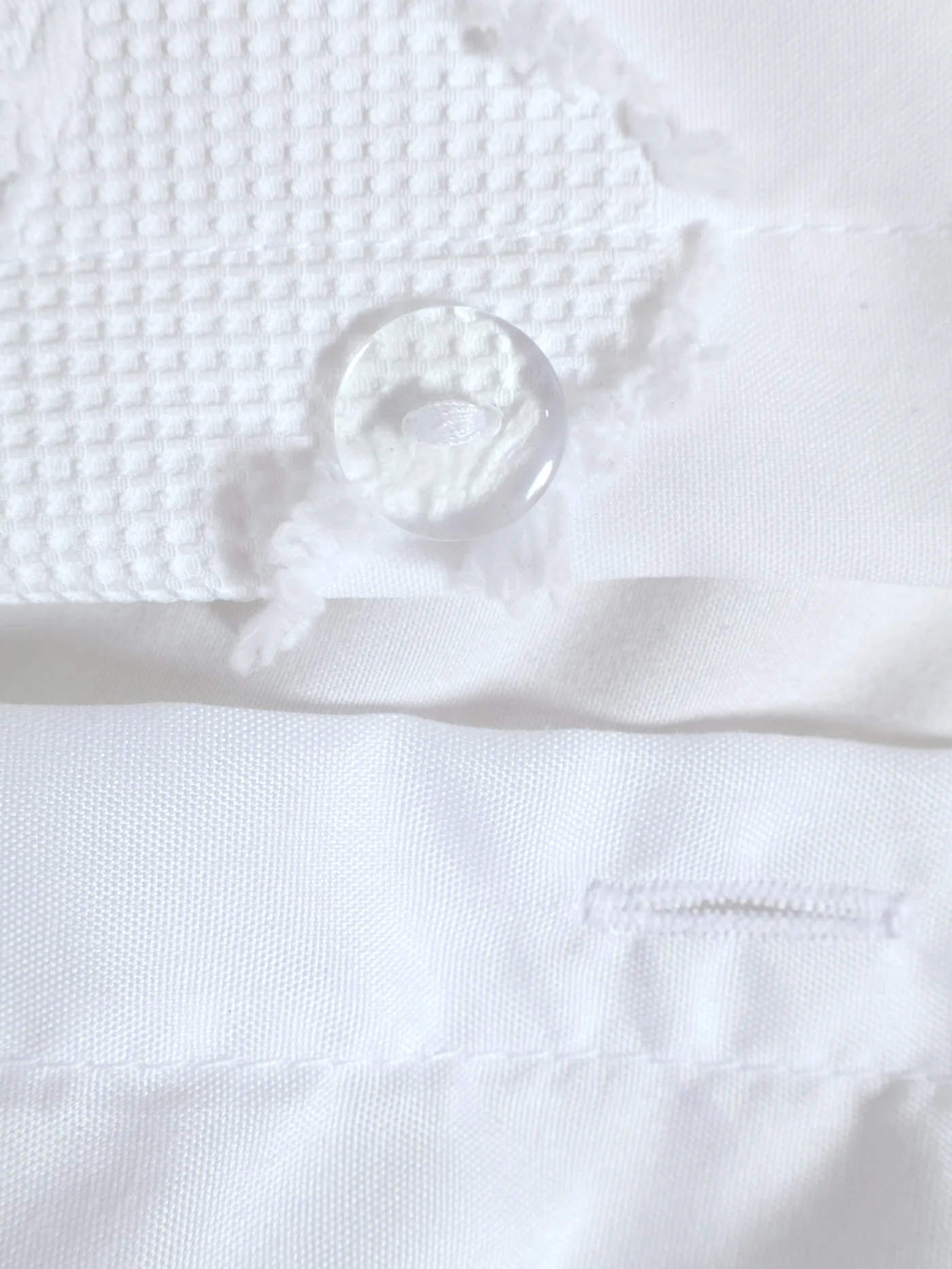 Clipped Medallion Floral Duvet Cover Set - Image 4