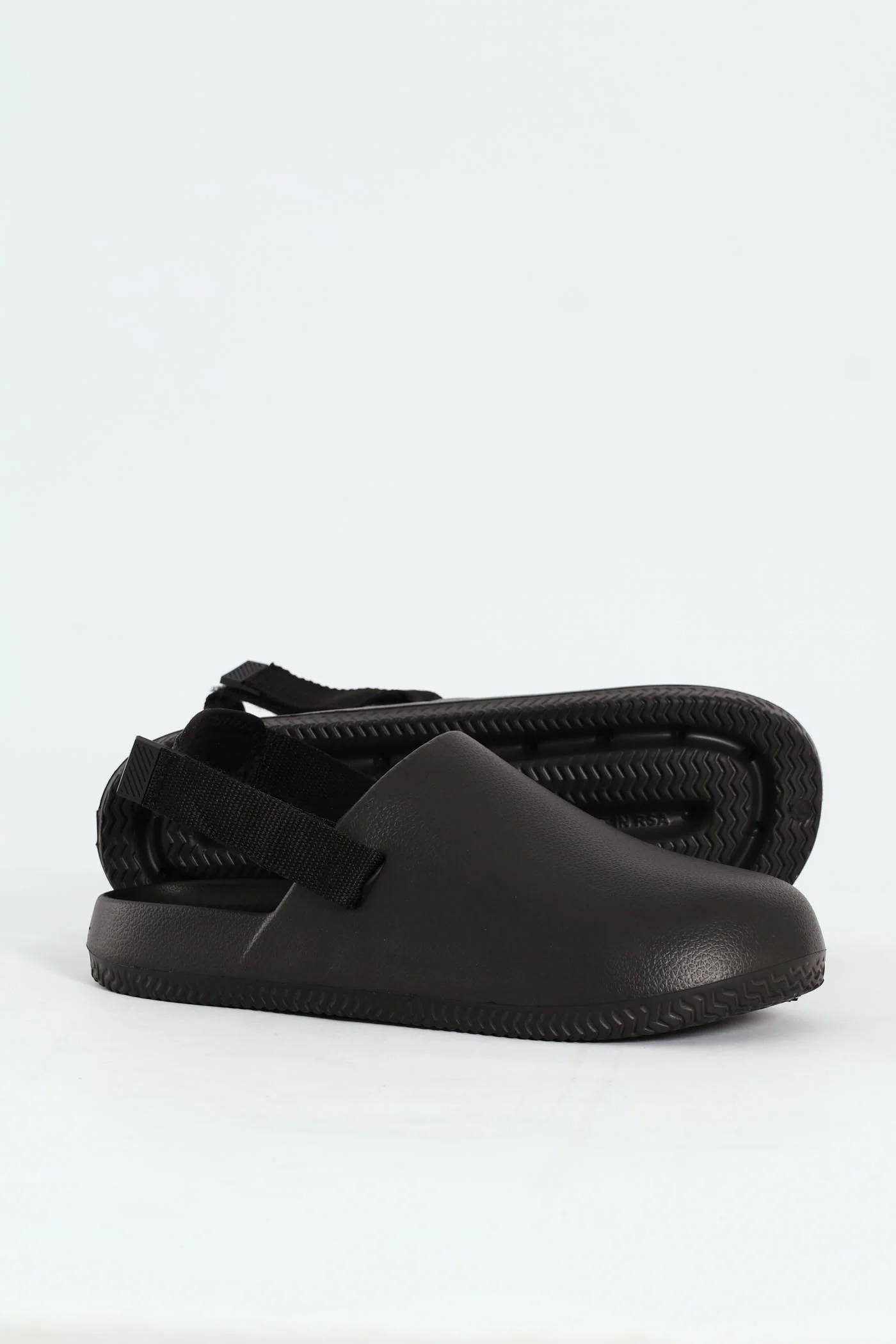 Closed Toe Moulded Clog With Backstrap - Black - Image 6