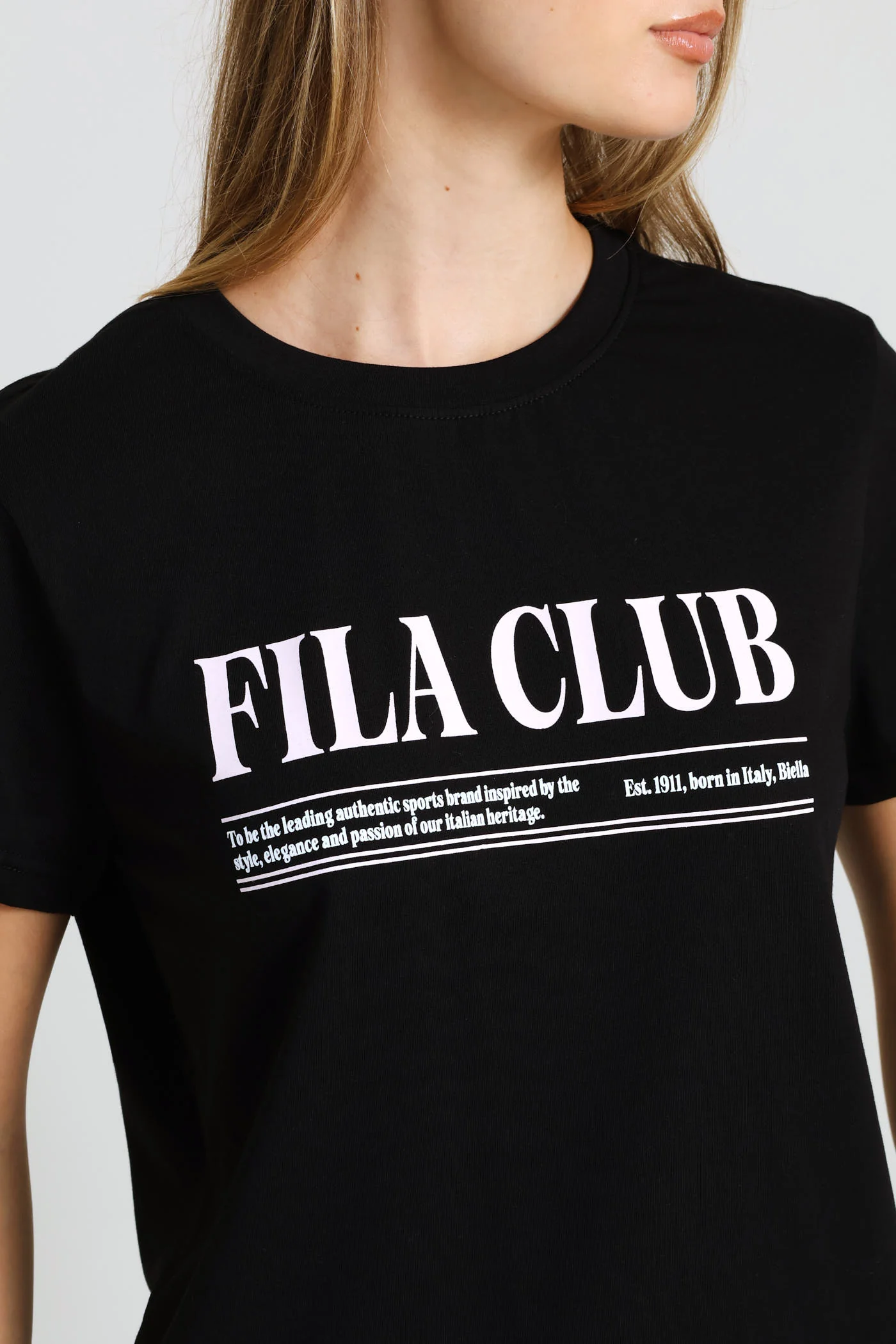 Club T-Shirt - Black - Image 2