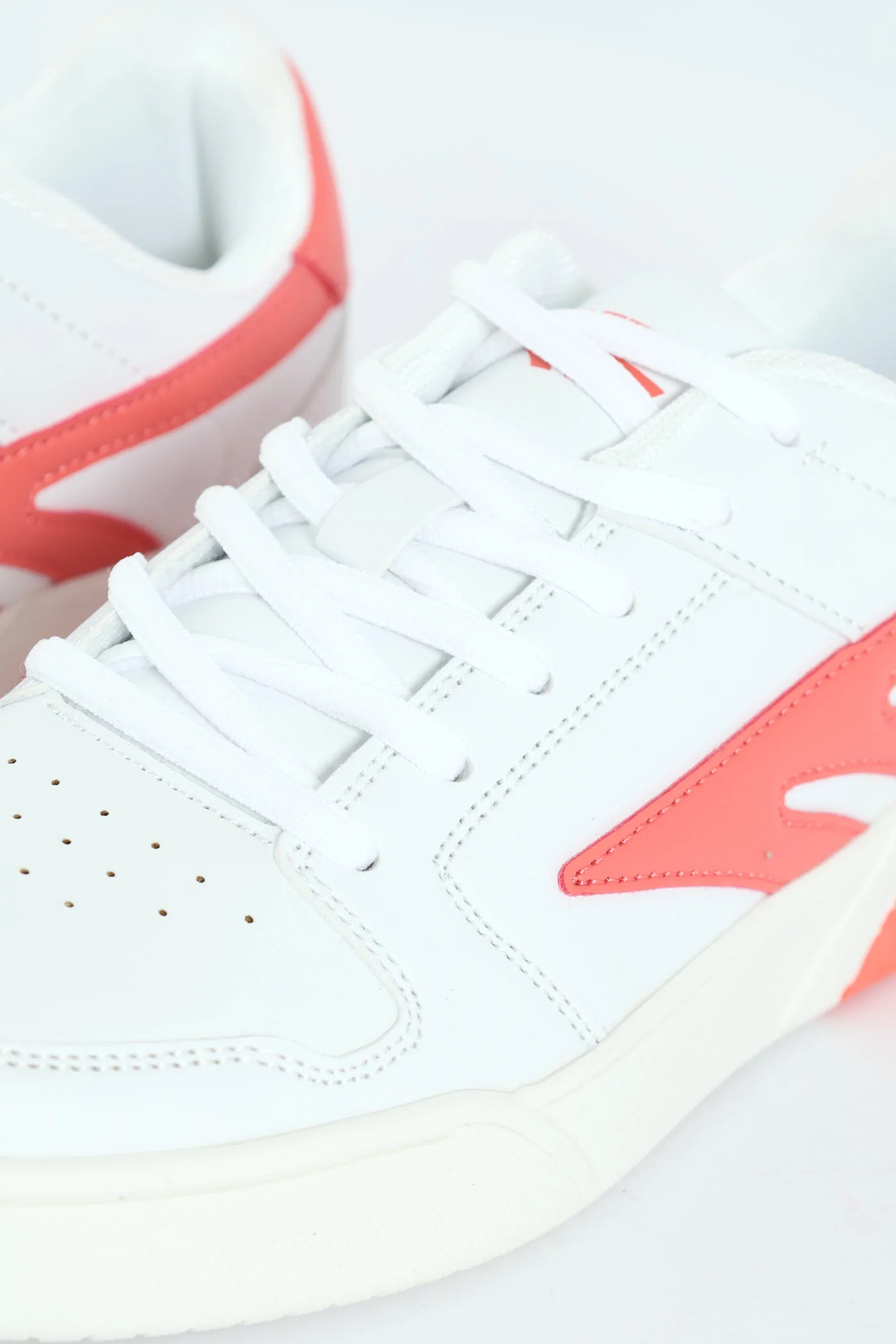 College Court Sneaker - White - Image 6