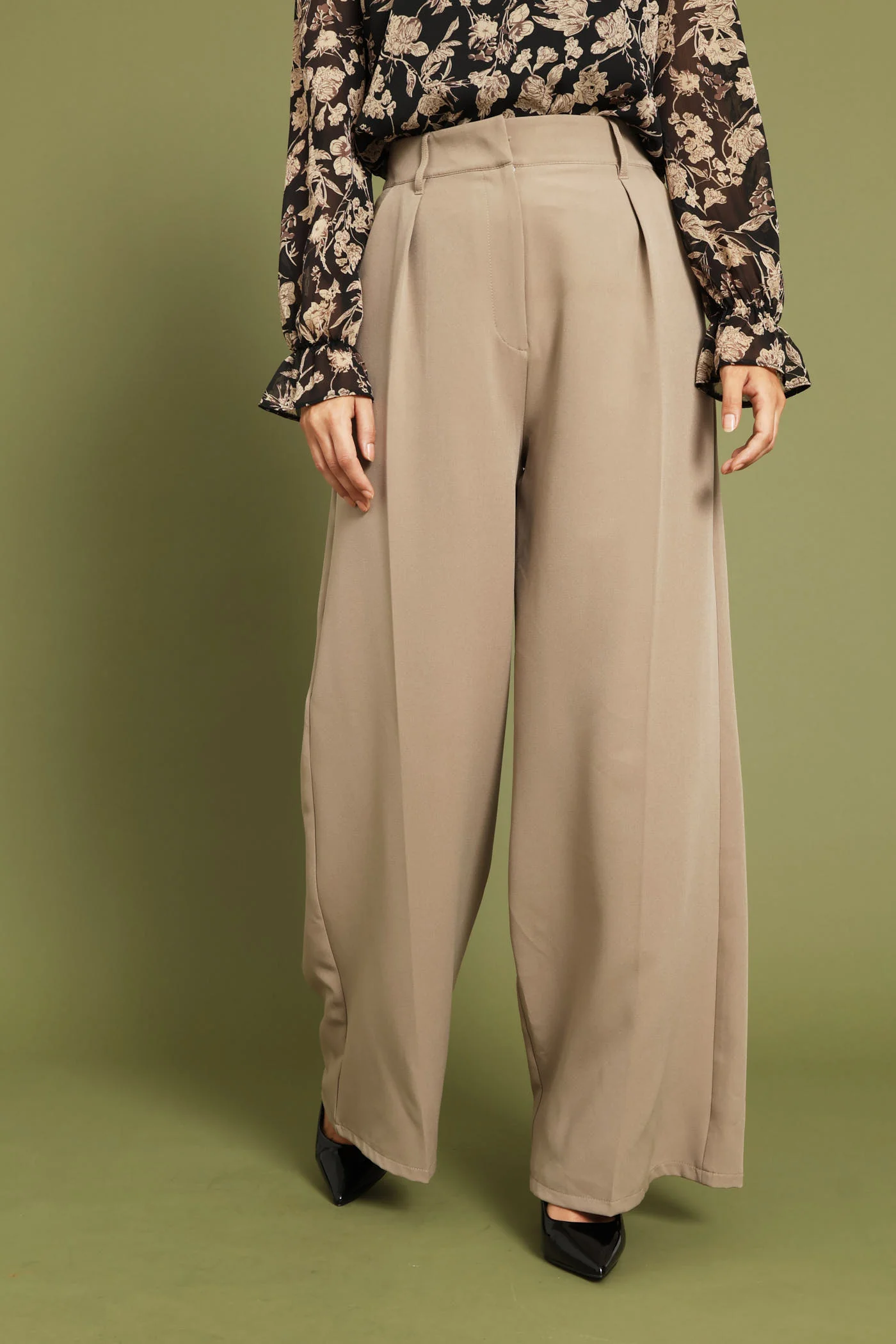Concealed Button Wide Leg Pant - Taupe - Image 2