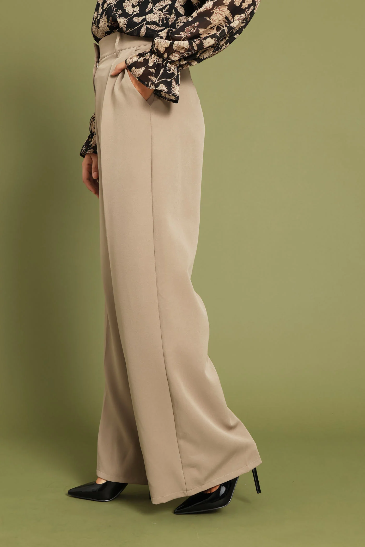Concealed Button Wide Leg Pant - Taupe - Image 3