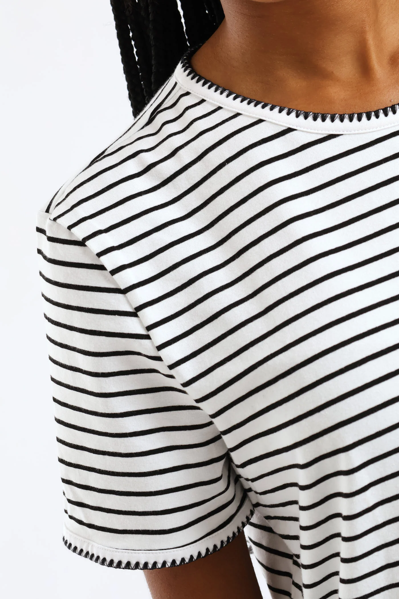 Contrast Blanket Stitch Crew Neck Boxy Tee - Black/White - Image 2