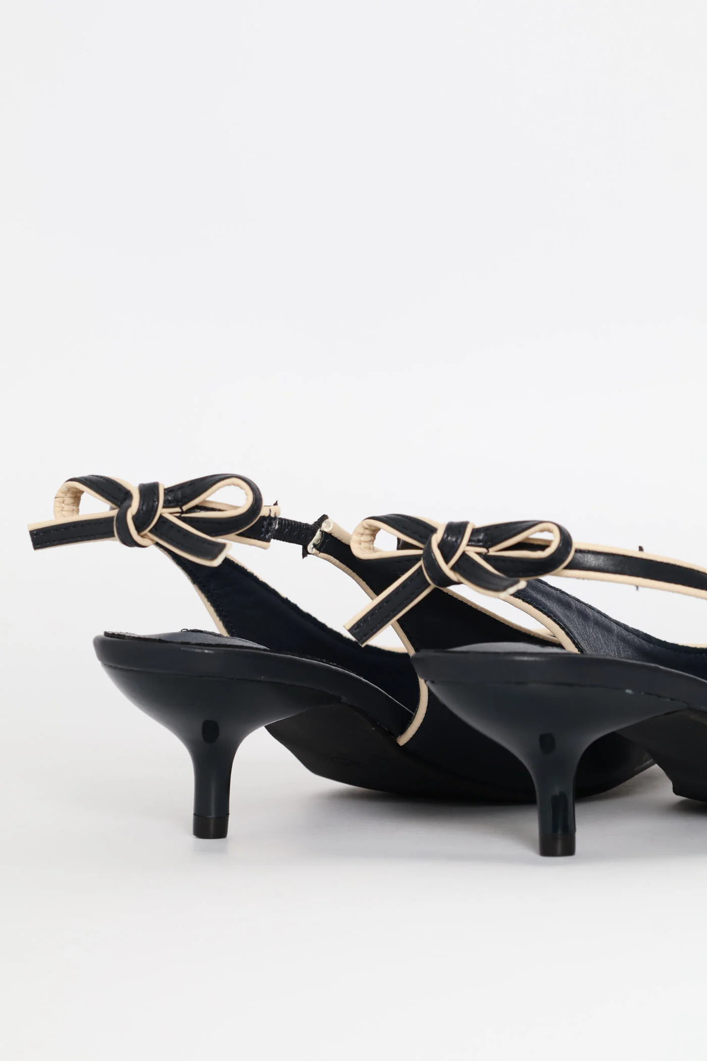 Contrast Piping Slingback Heel - Navy - Image 2