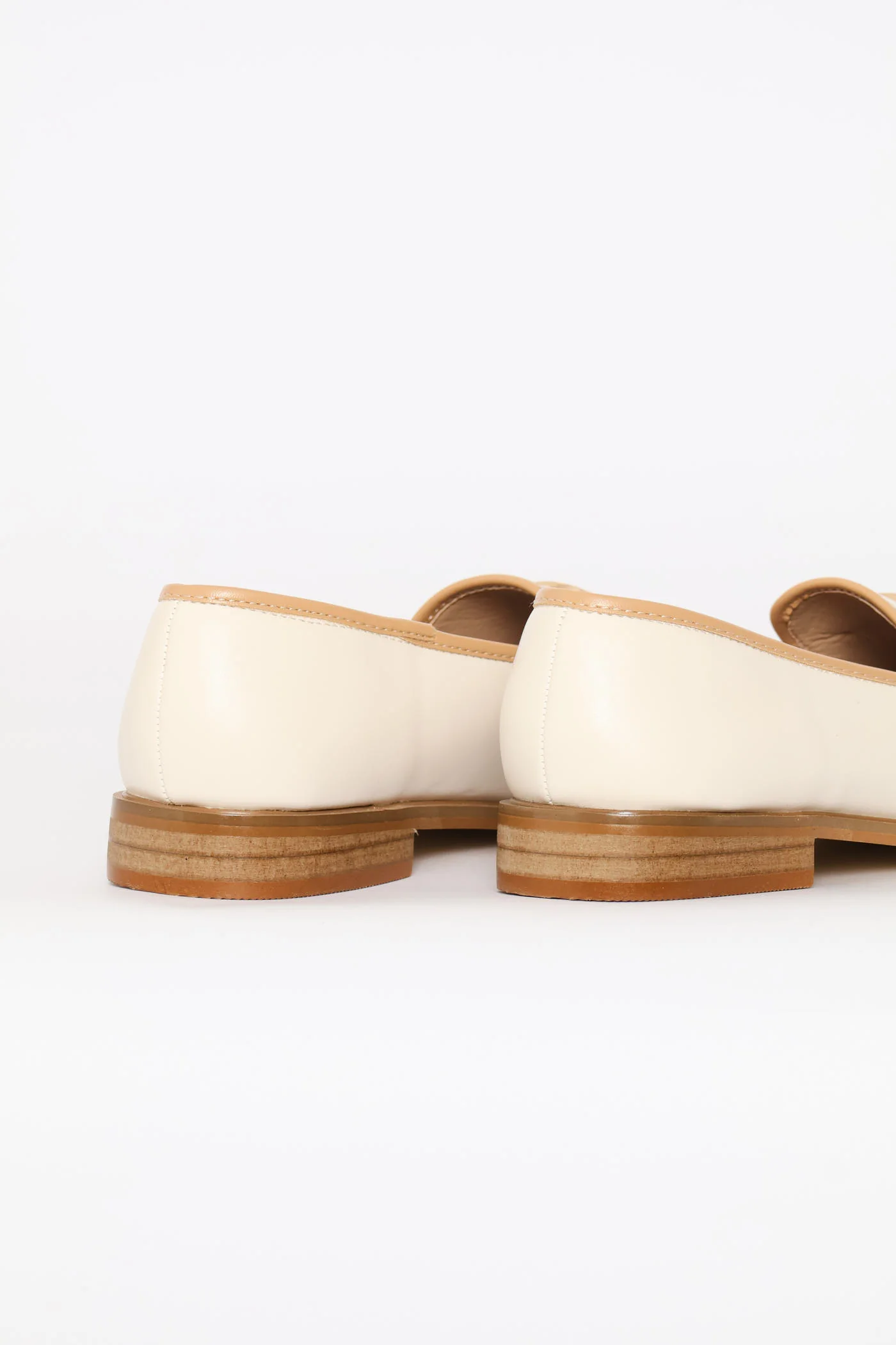 Contrast Tipping Loafer With Trim - Off White - Image 6