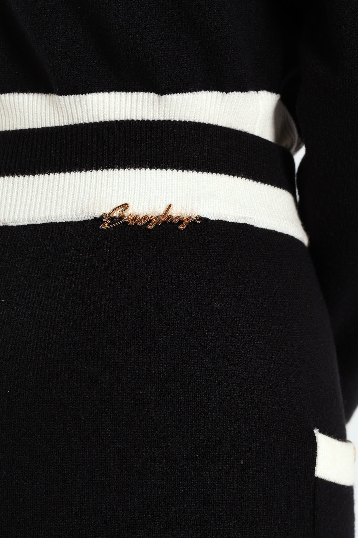 Contrasted Wide-Leg Knit Pants - Black - Image 2