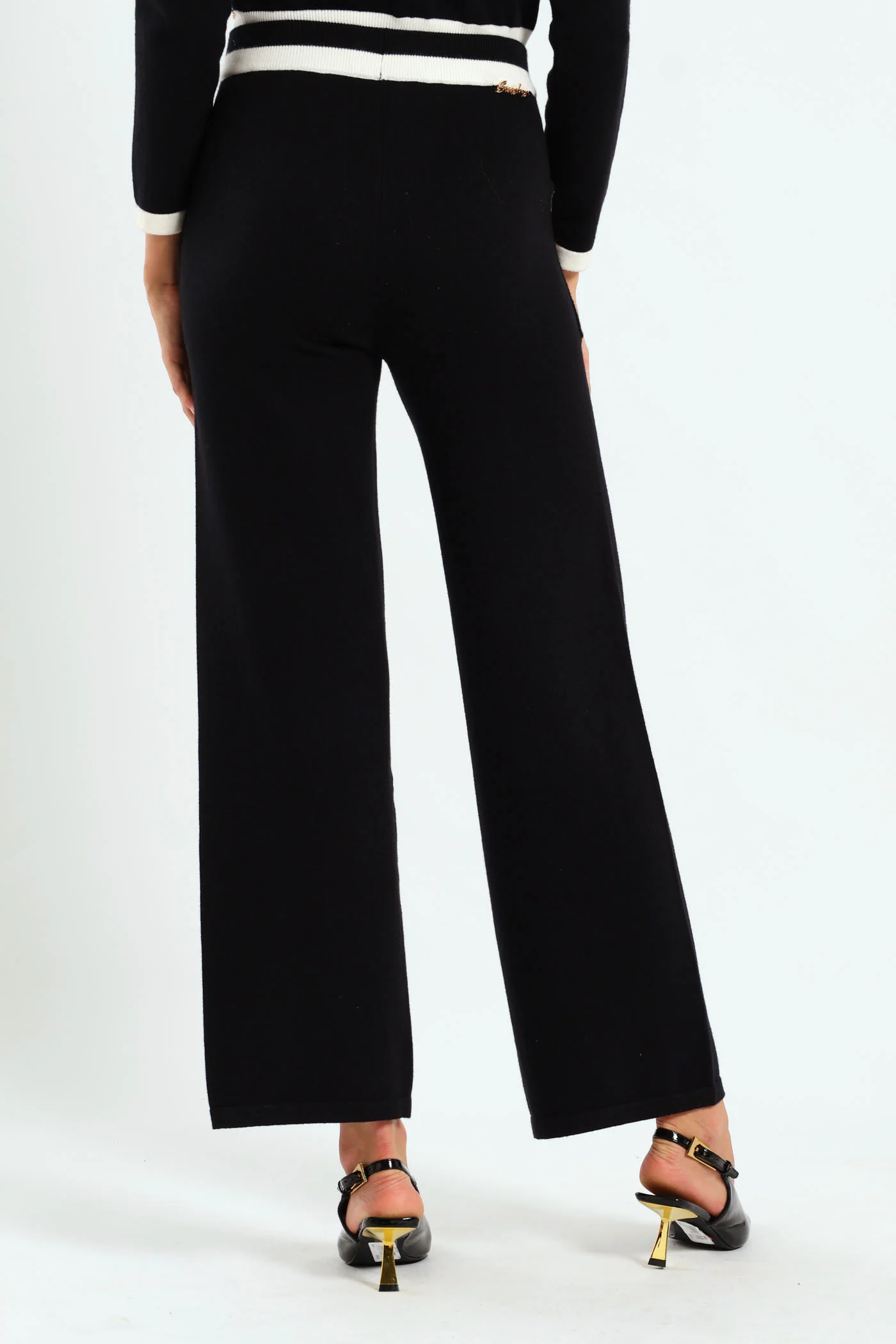 Contrasted Wide-Leg Knit Pants - Black - Image 4