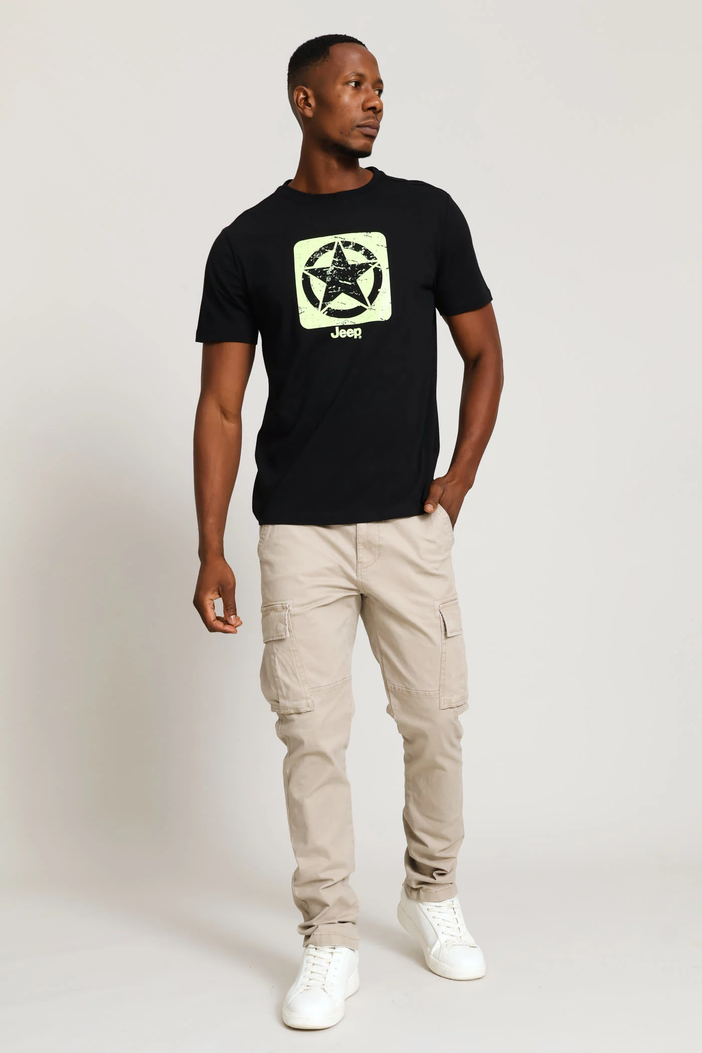 Core Logo Star Tee - Black - Image 4