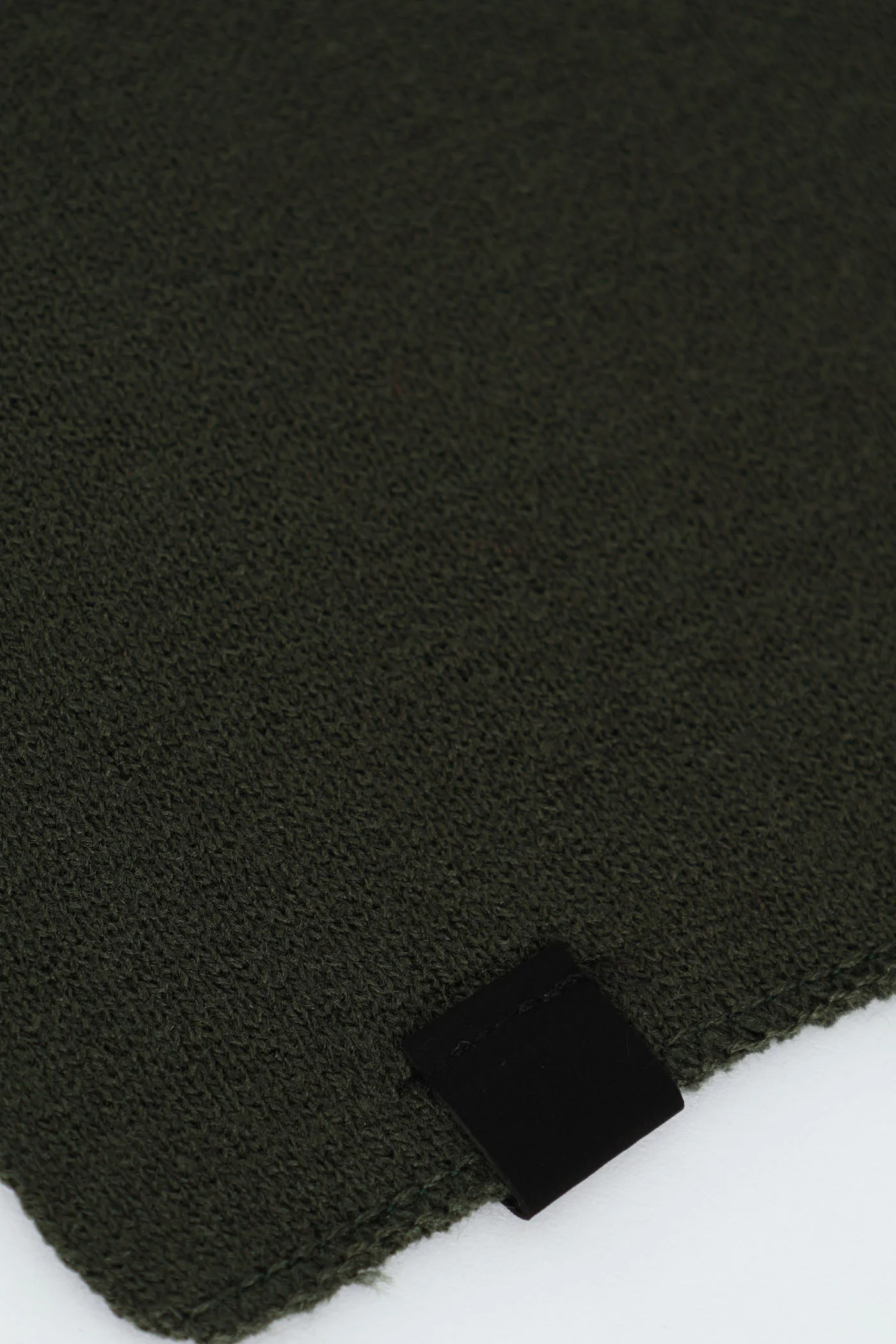 Core Scarf - Olive - Image 3