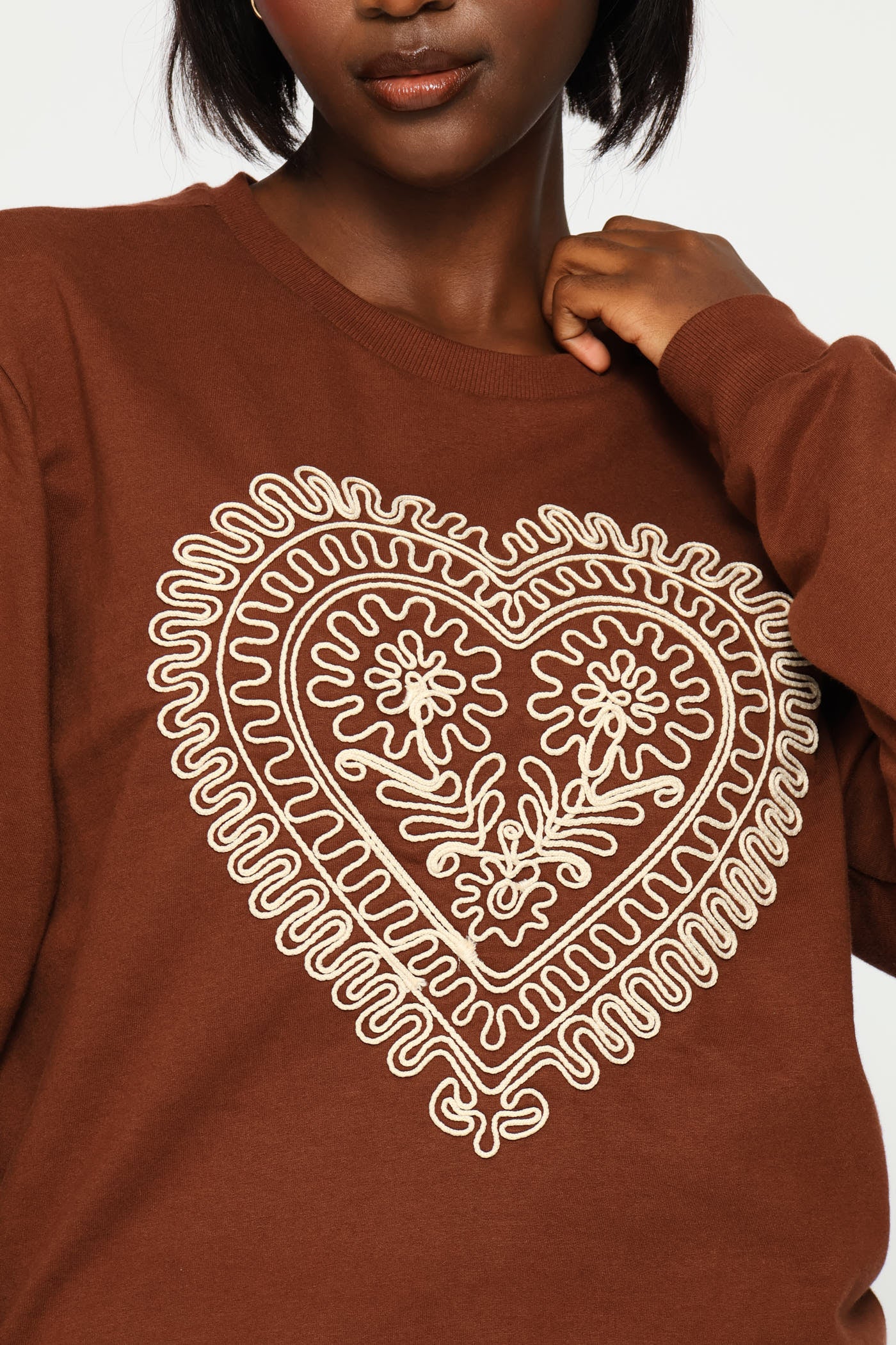 Cornelli Heart Pullover - Chocolate - Image 2
