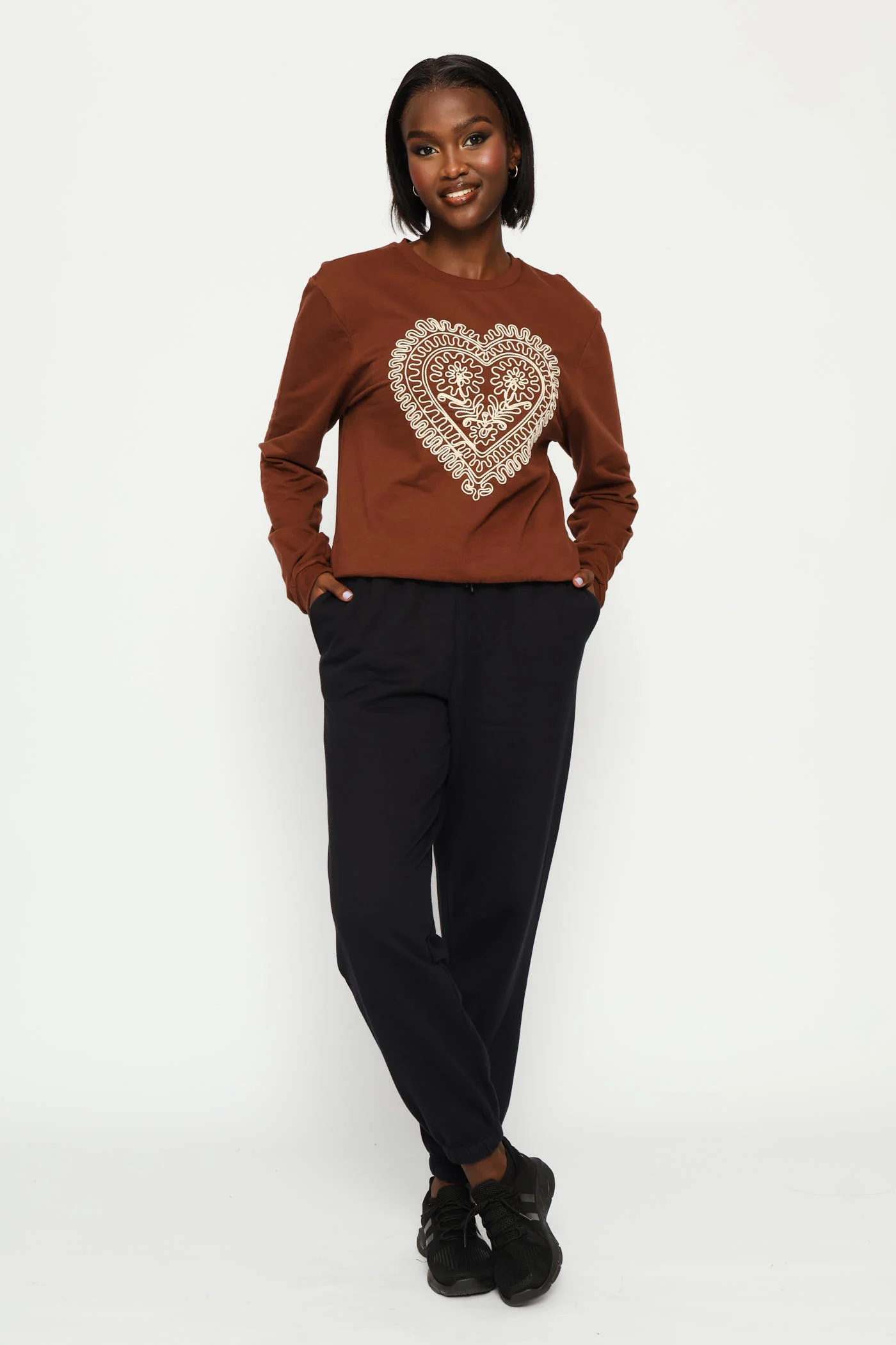 Cornelli Heart Pullover - Chocolate - Image 5