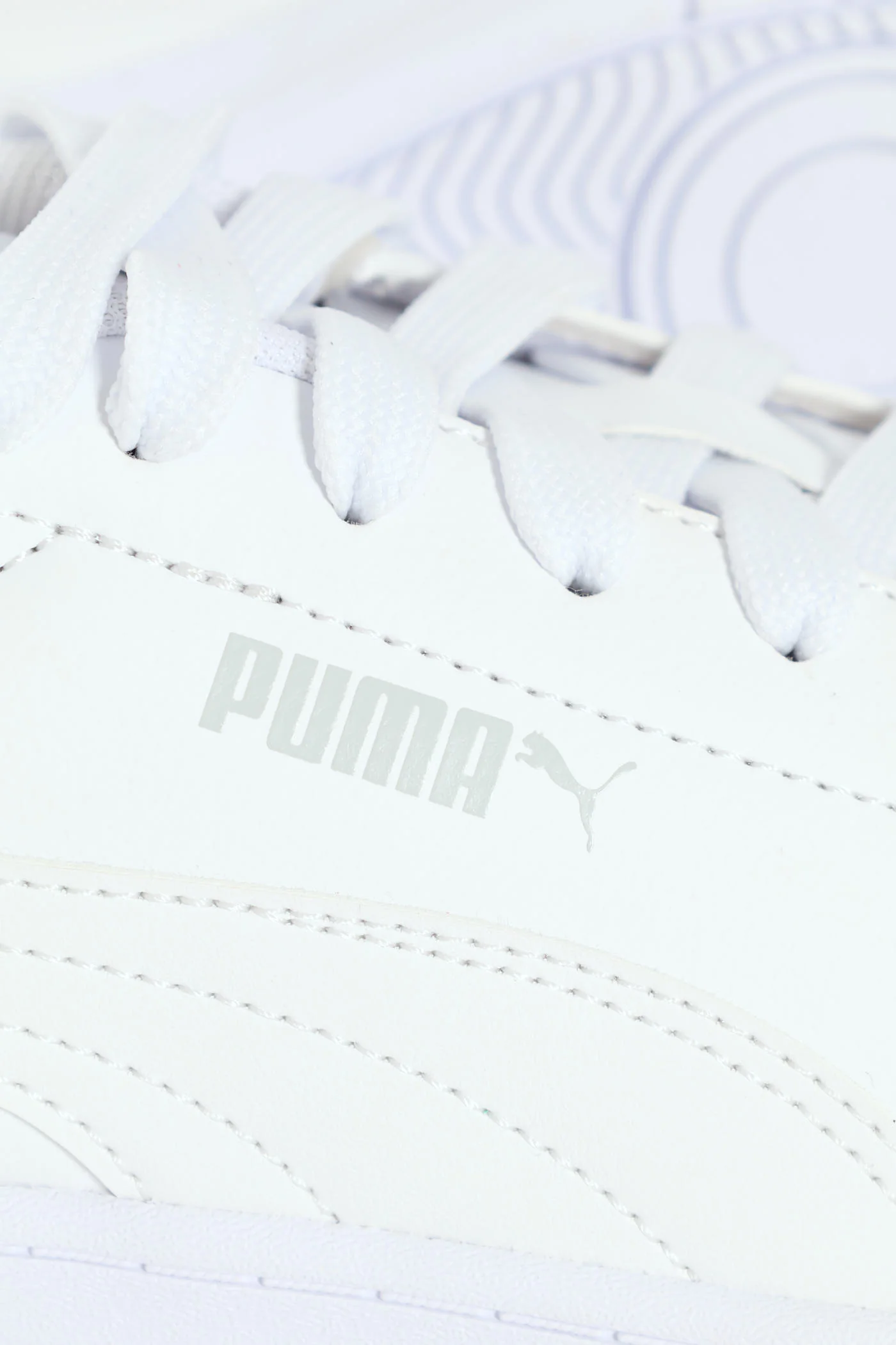 Court Classic Clean Sneaker - White - Image 2