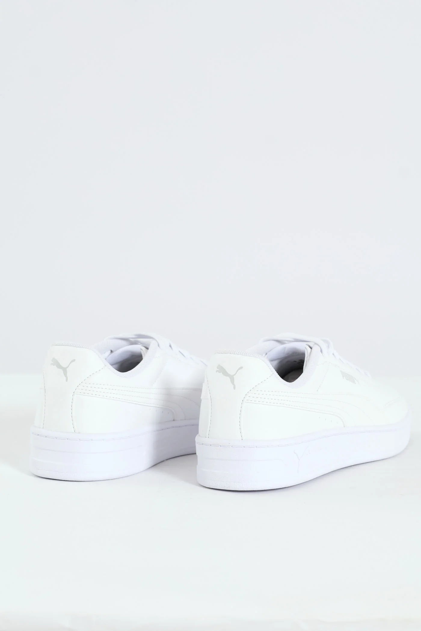 Court Classic Clean Sneaker - White - Image 4