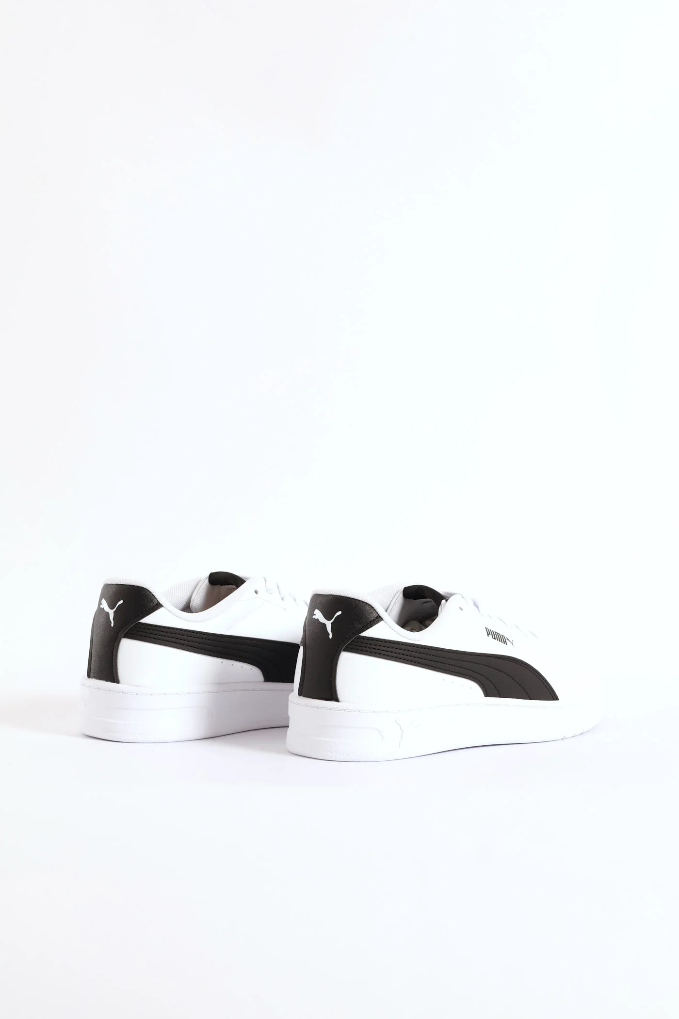 Court Classic Clean Sneaker - White/Black - Image 2