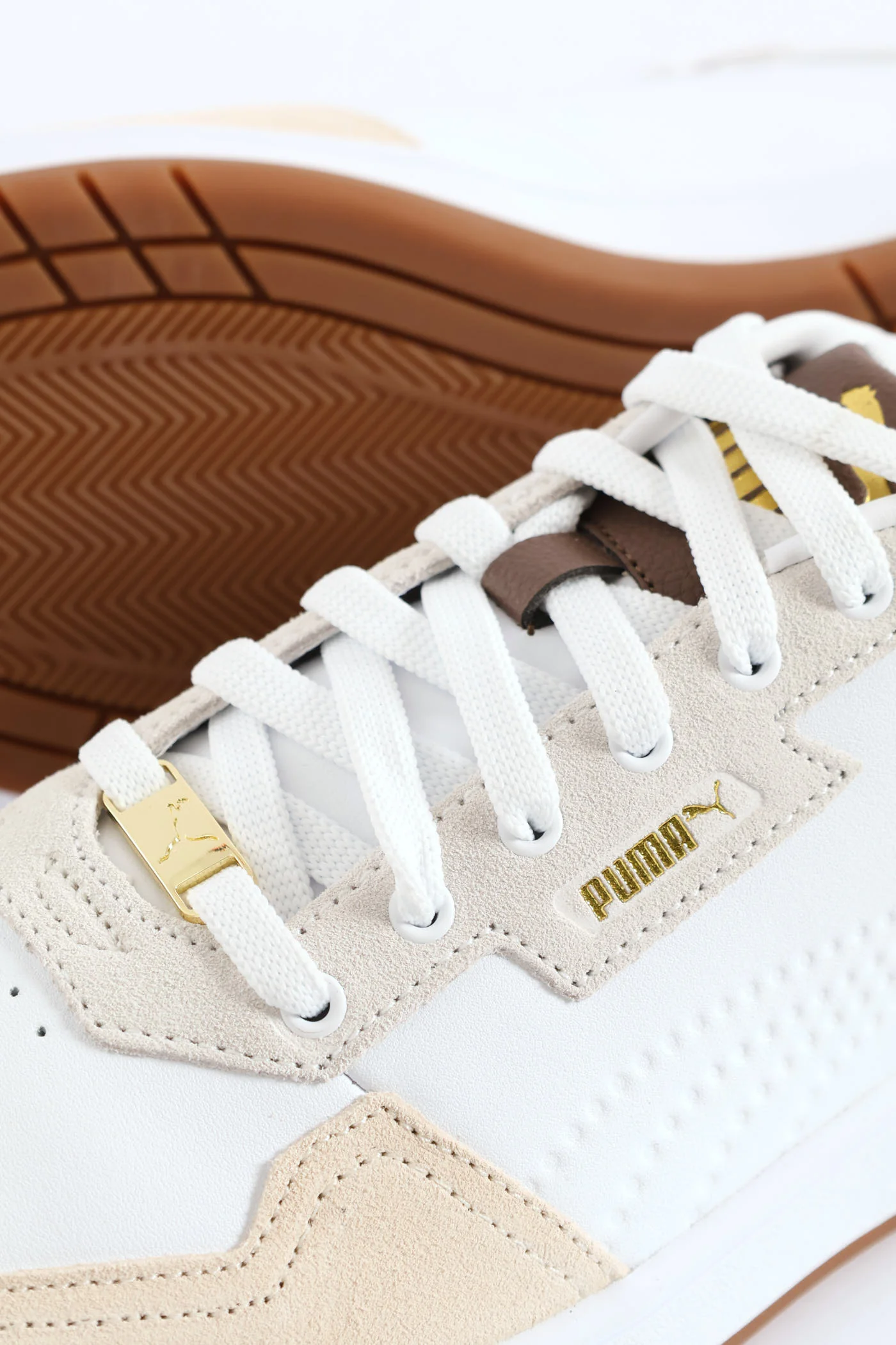 Court Classic Lux Sd Sneaker - White - Image 6