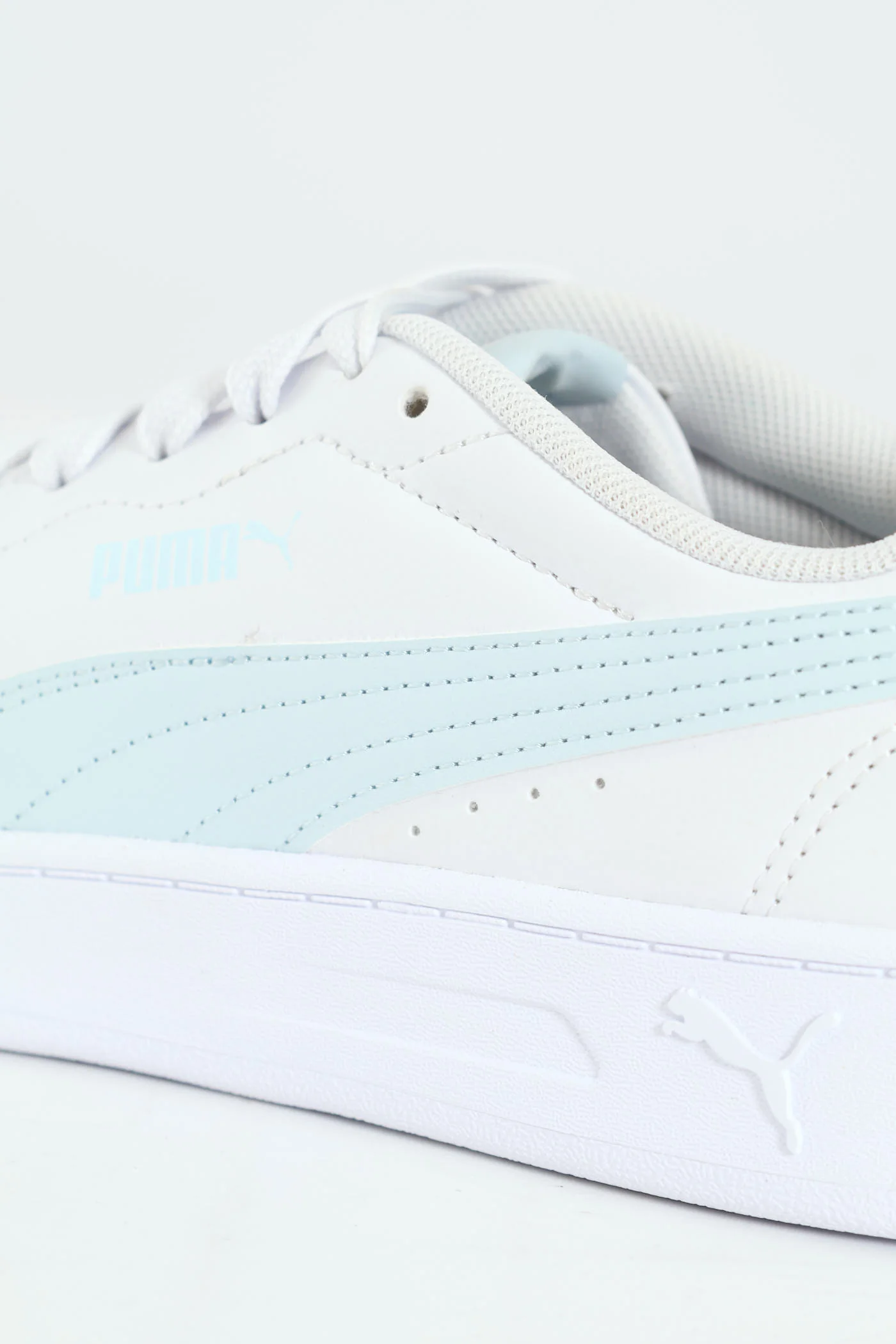 Court Lally Sneaker - White/Light Blue - Image 4
