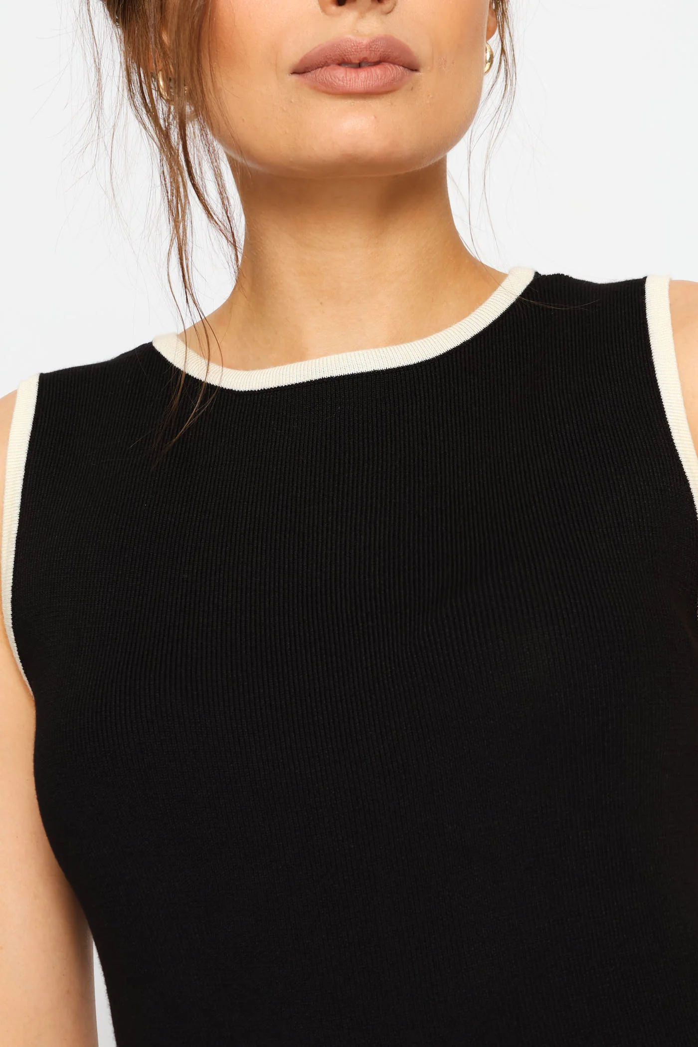 Crew Neck Contrast Pullover - Black/Cream - Image 2