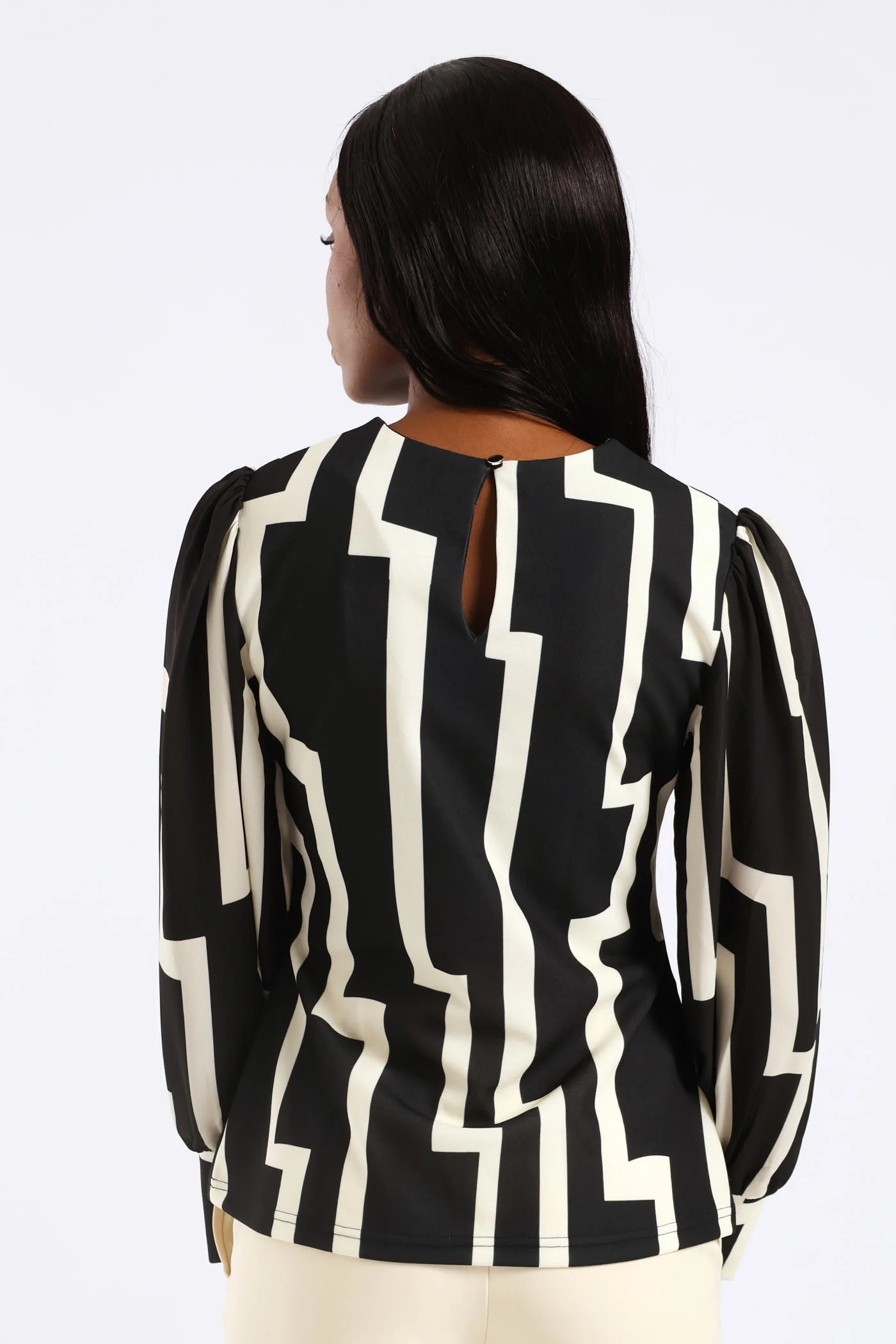 Crew Neck Knitwear Combo Blouse - Black/Cream - Image 3