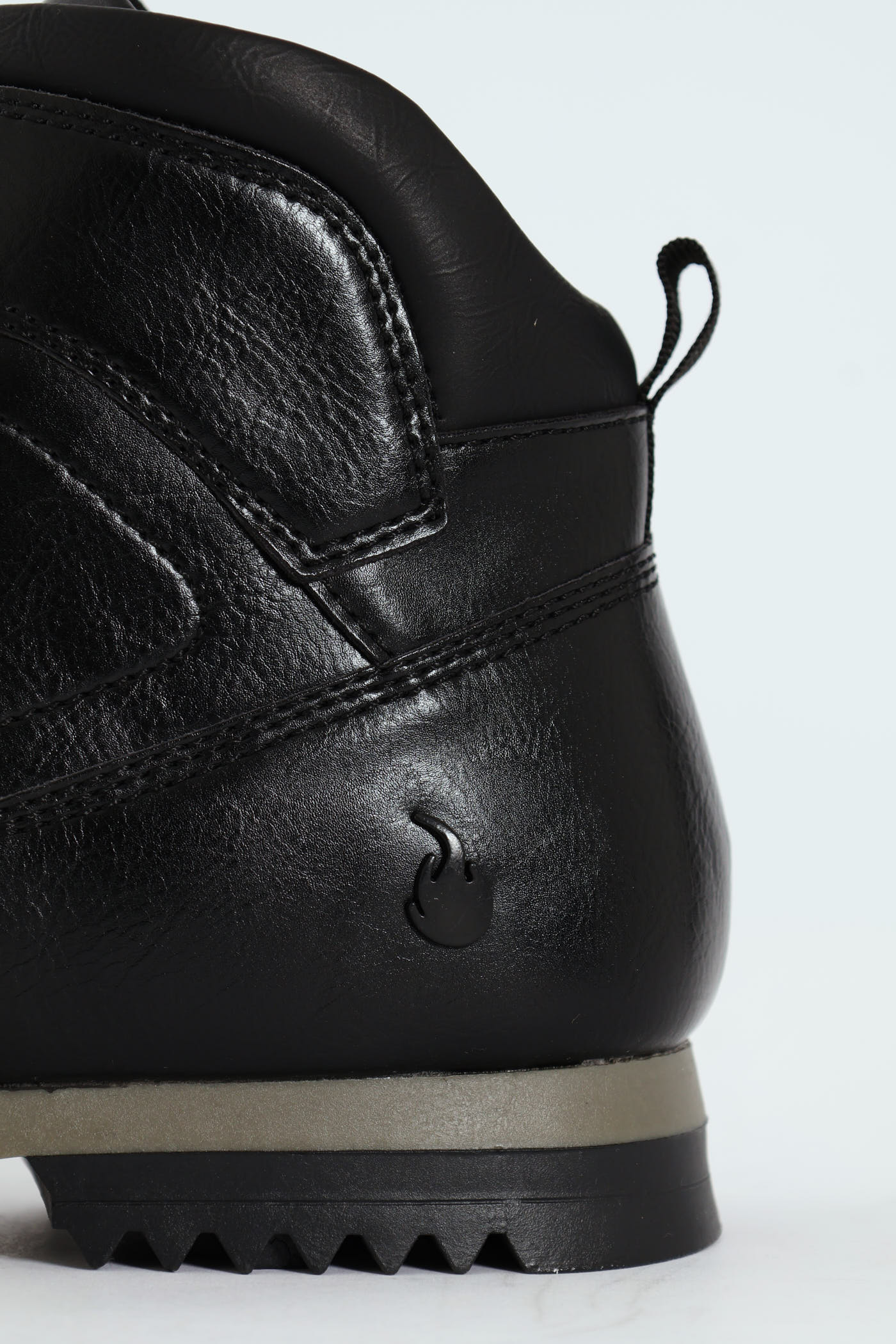 Crocco Utility Boot - Black - Image 7