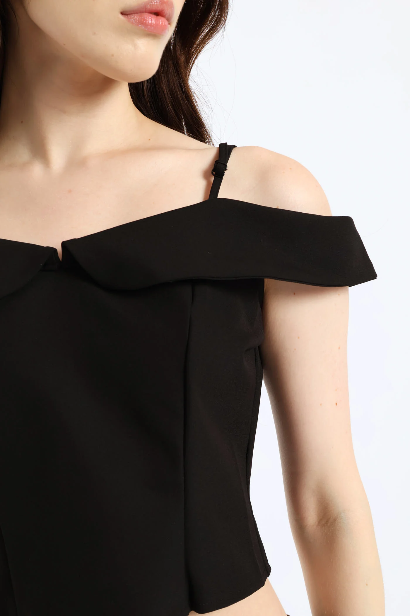 Cropped Off The Shoulder Woven Top - Black - Image 3