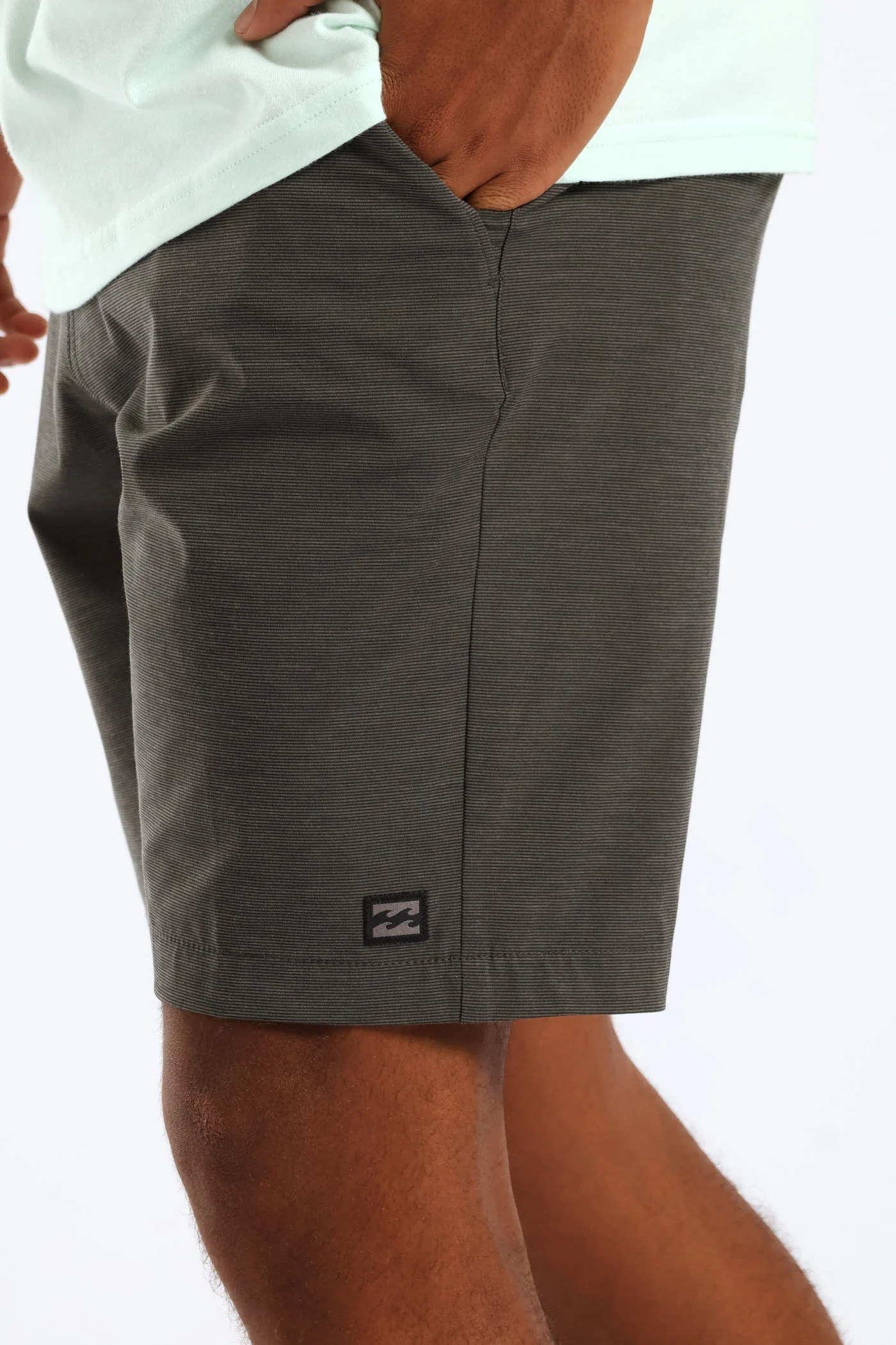 Crossfire 19 Submersible Shorts - Charcoal - Image 2