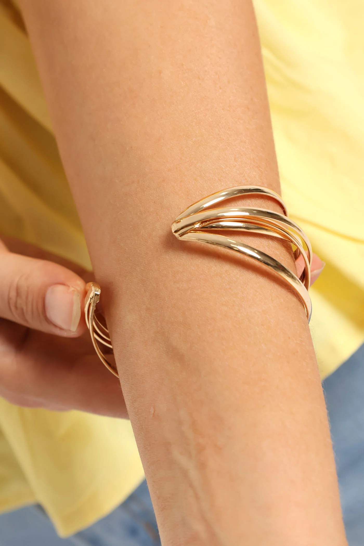 Crossover Cuff Bracelet - Gold - Image 3