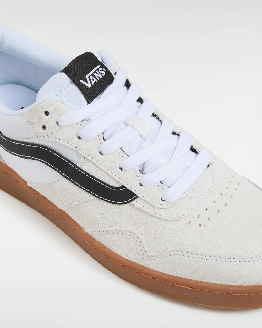 Cruze 3.0 Suede Lace Up Sneaker - White - Image 2