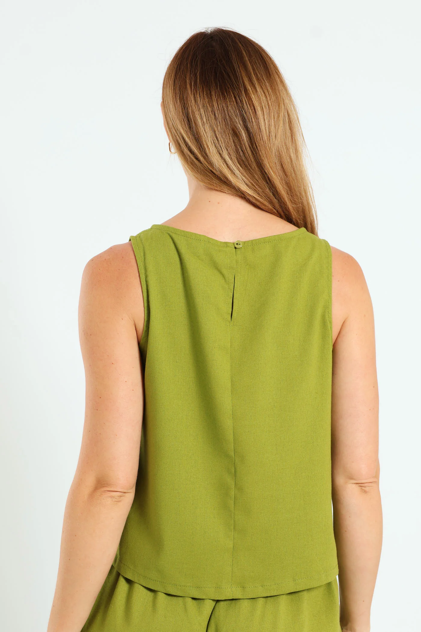Curved Hem Linen Shell Tank Top - Avocado - Image 4