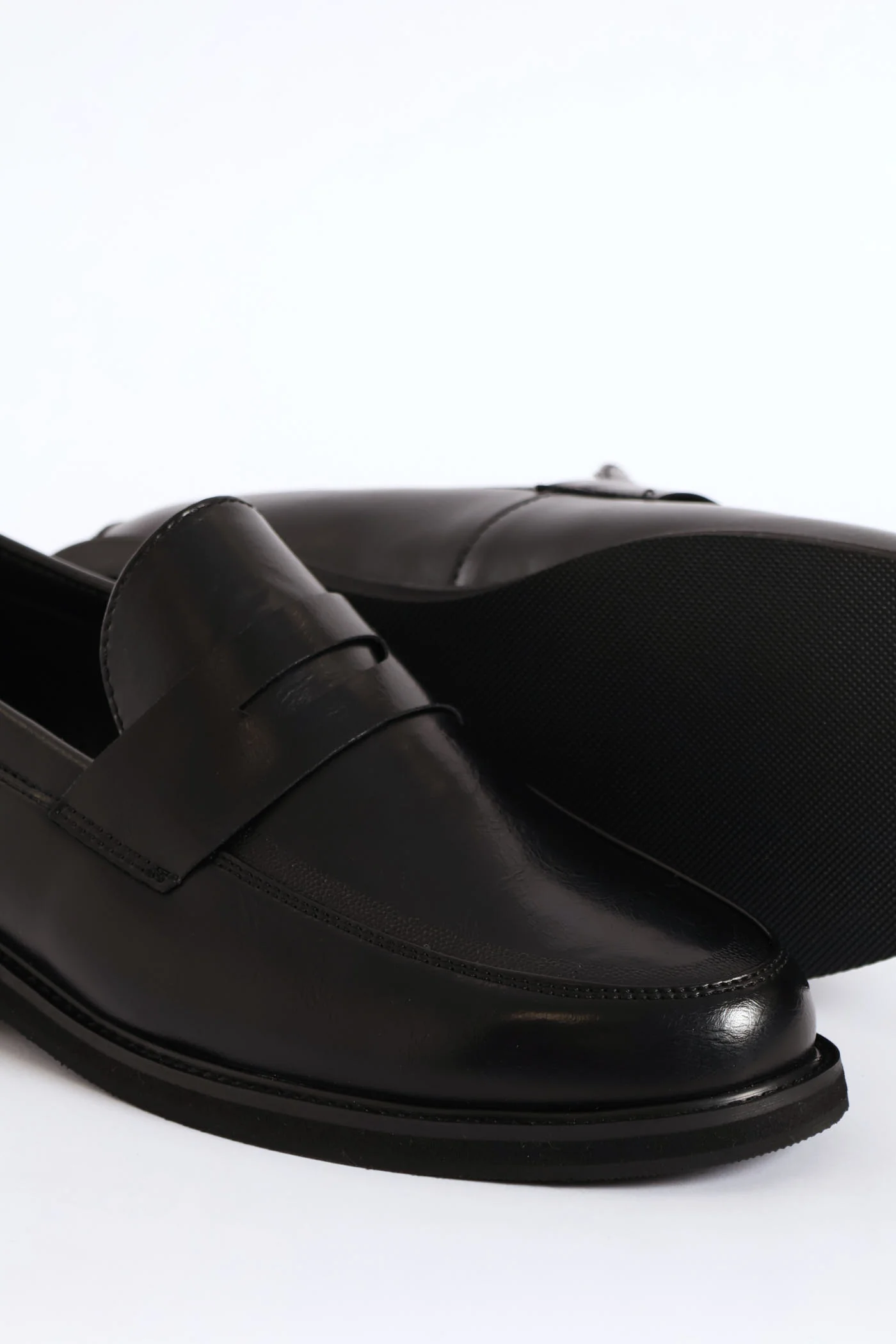 Cutout On Upper Band Slip On Formal Shoe - Black - Image 2