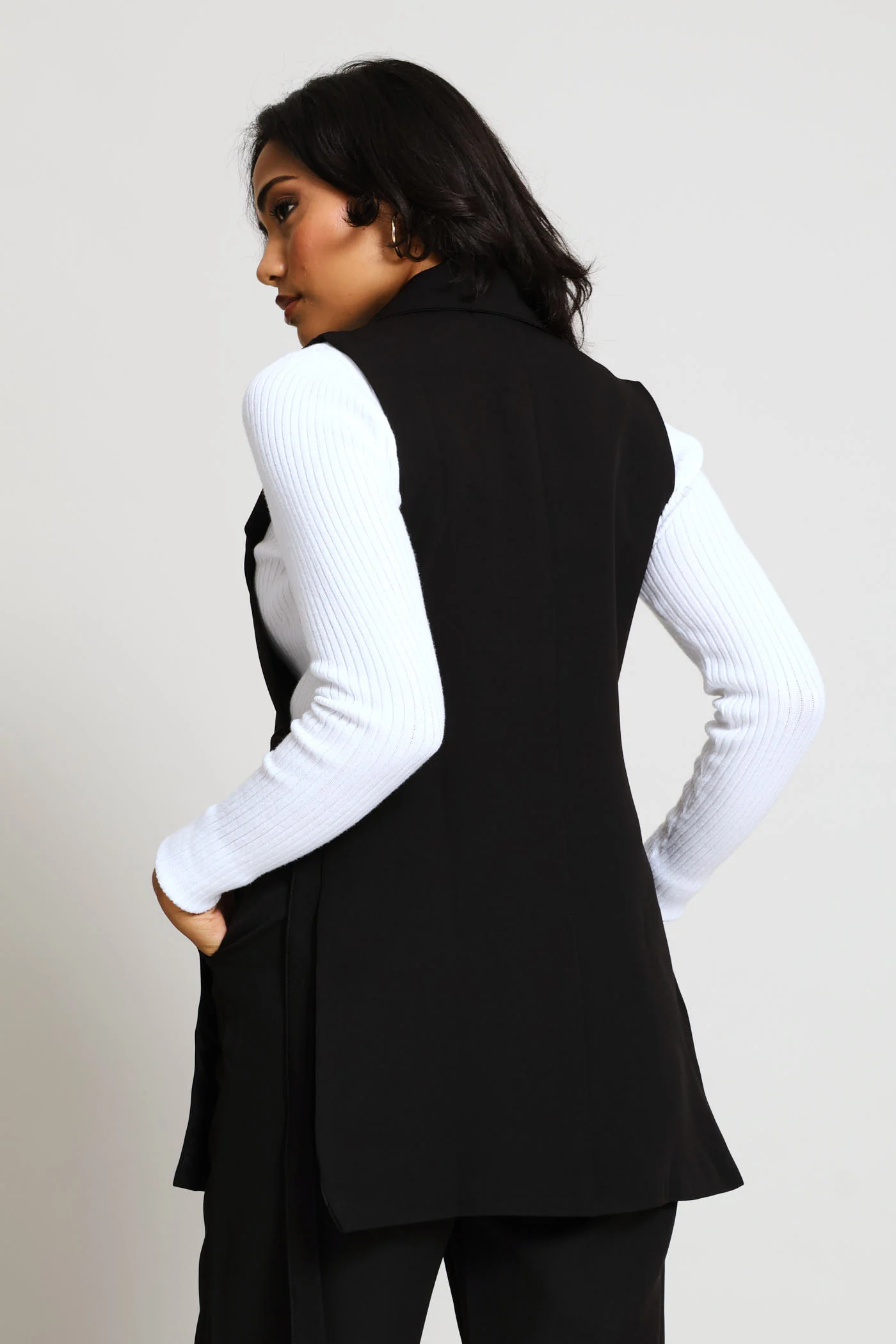 D-Ring Sleeveless Blazer - Black - Image 3