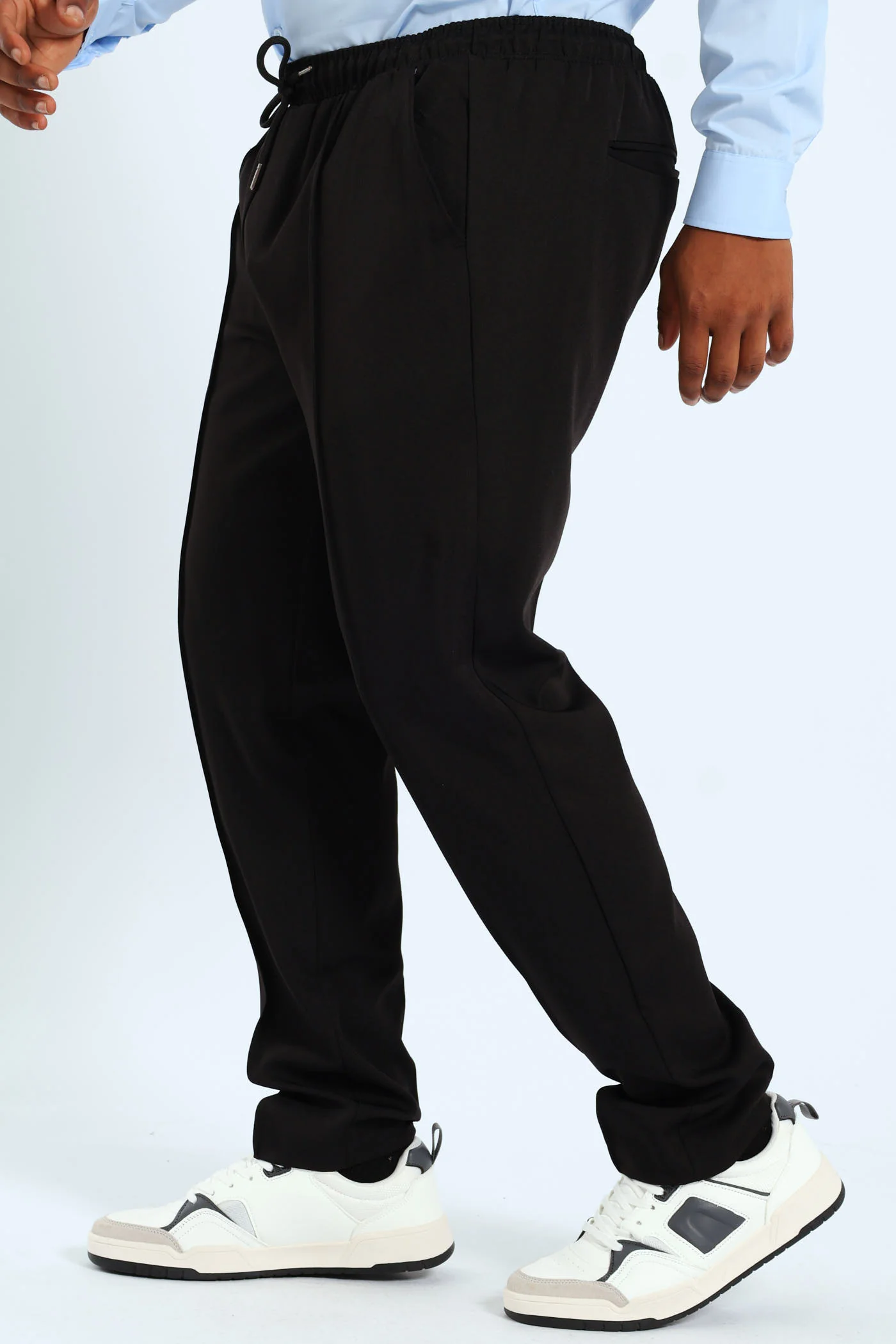 Smart Jogger - Black - Image 3