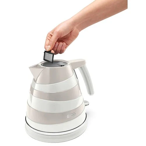 De'Longhi 1.7L Avvolta Class Electric Kettle - Image 3