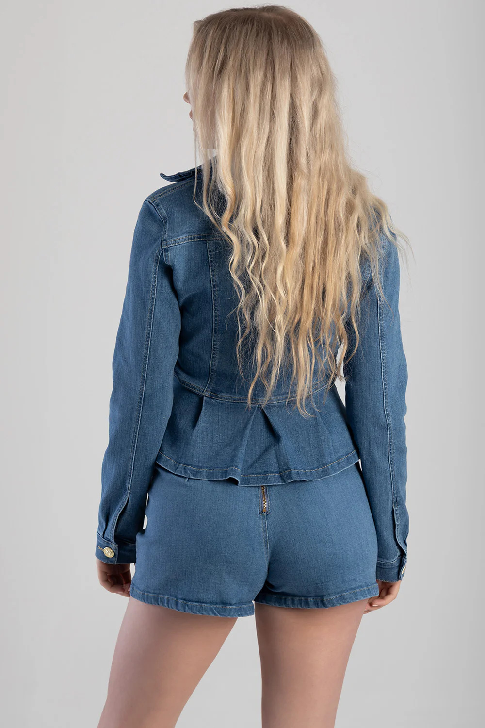 Decorative Button Welt Pocket Shorts - Light Blue - Image 3
