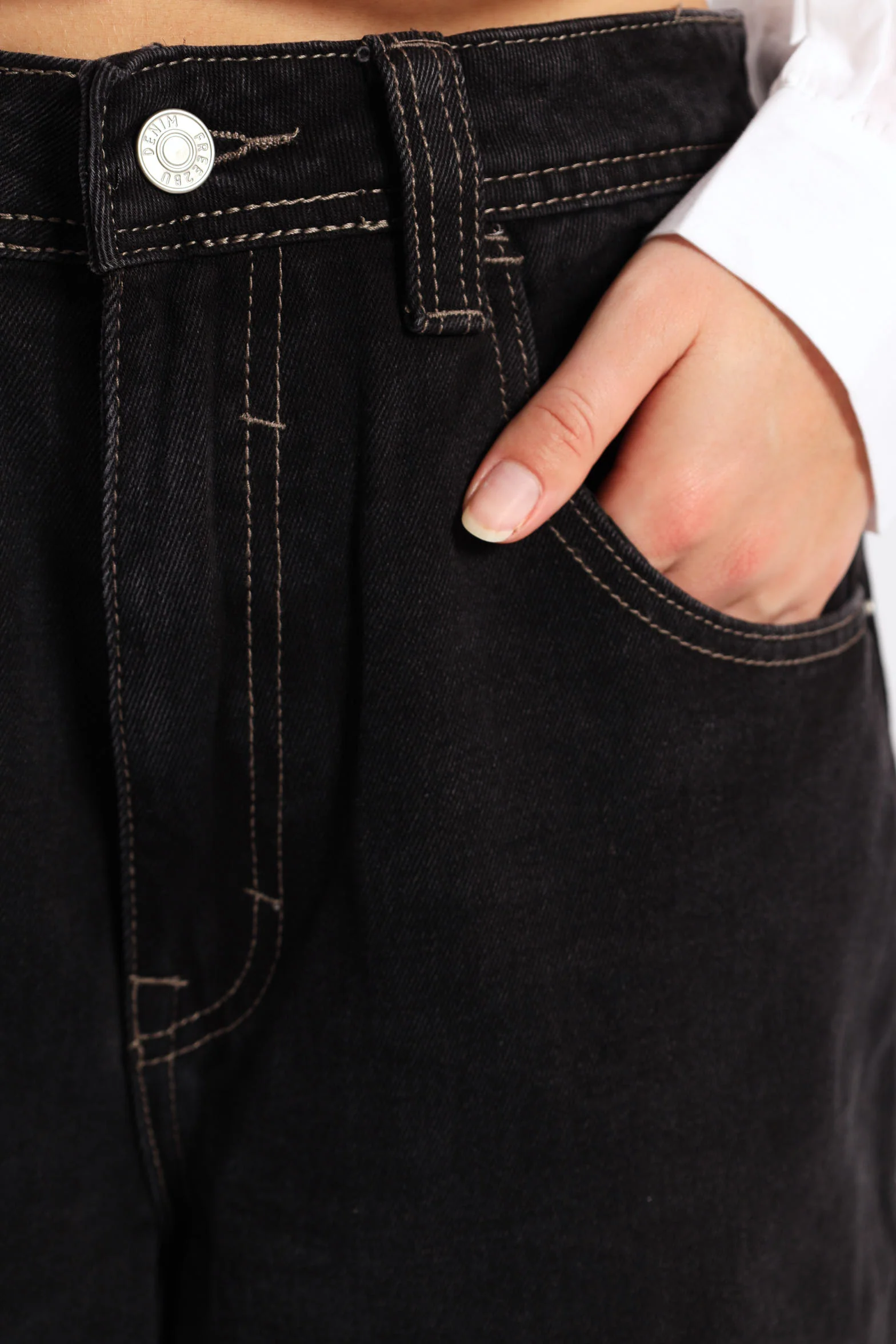 Denim Jort - Black - Image 5
