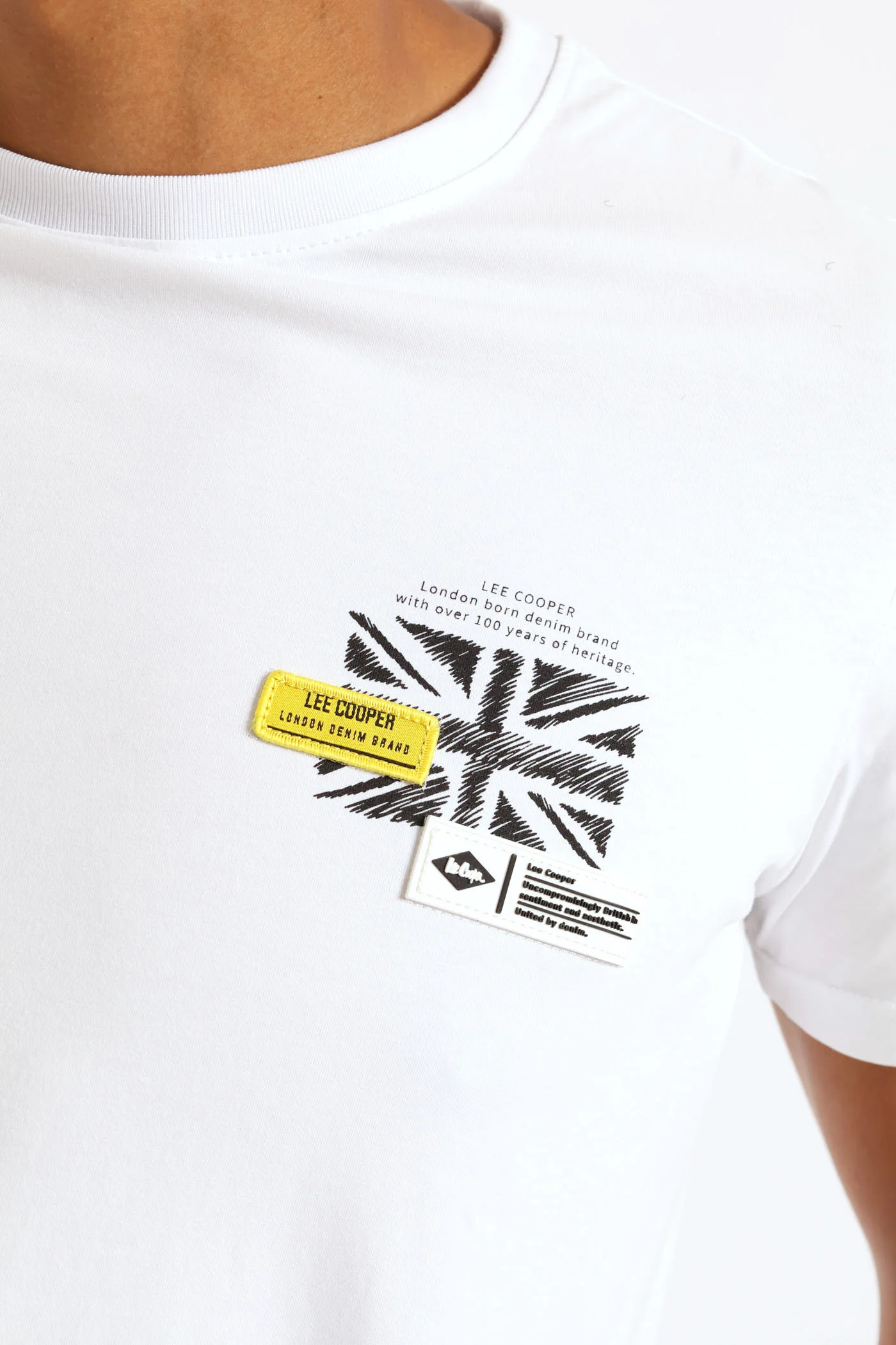Derek Tee - White - Image 4