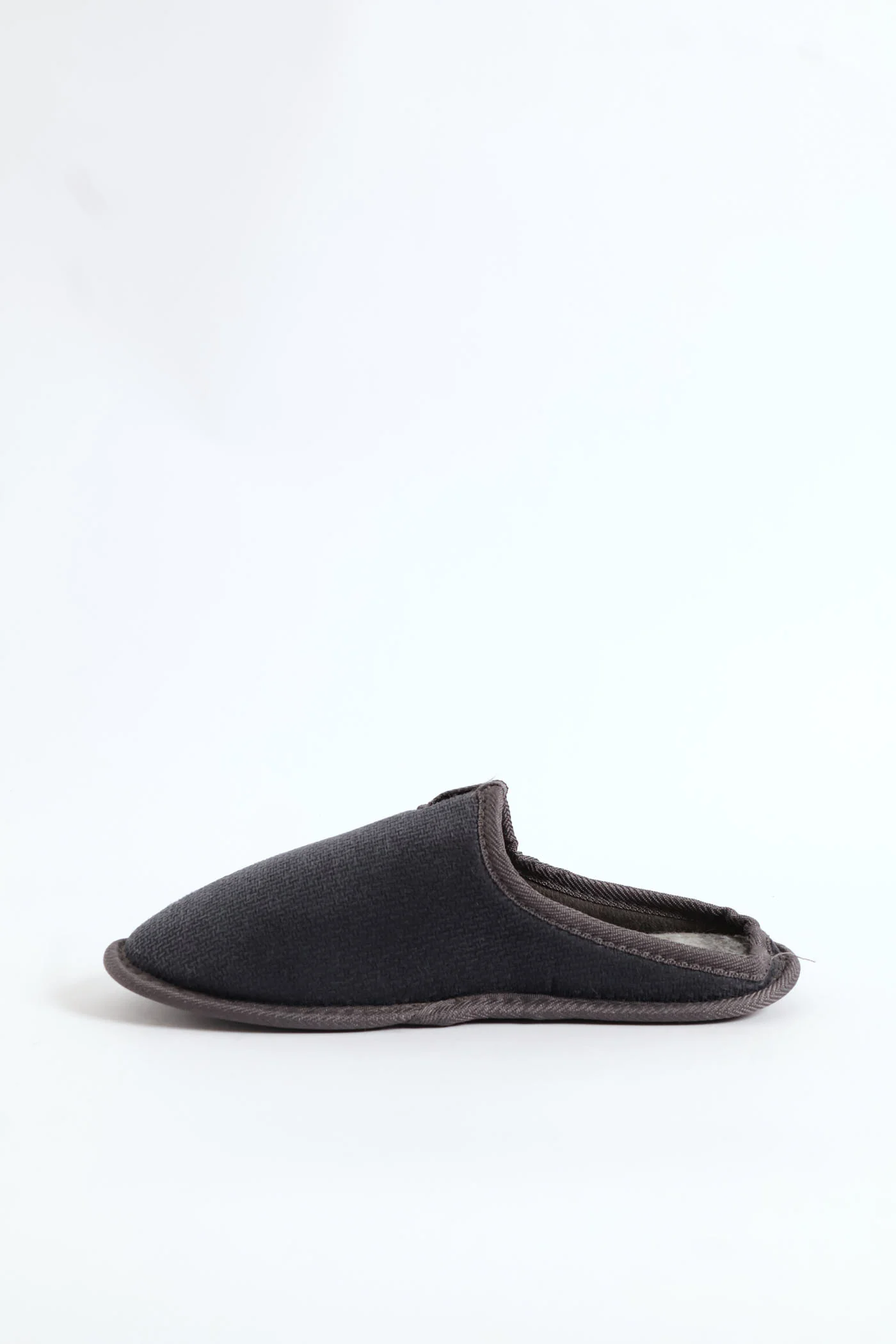 Diamond Embossed Check Footbed Slippers - Grey - Image 10