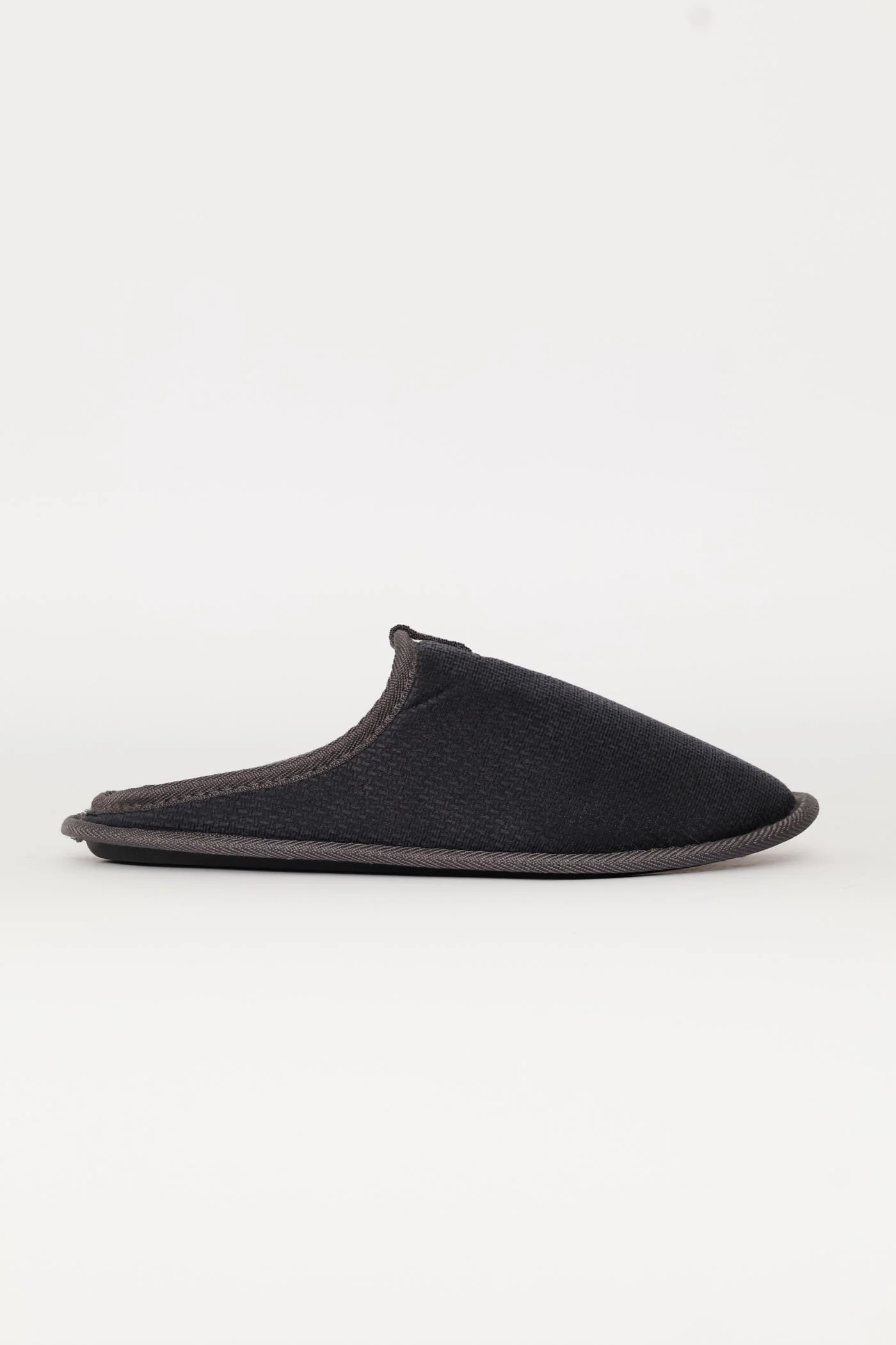 Diamond Embossed Check Footbed Slippers - Grey - Image 3