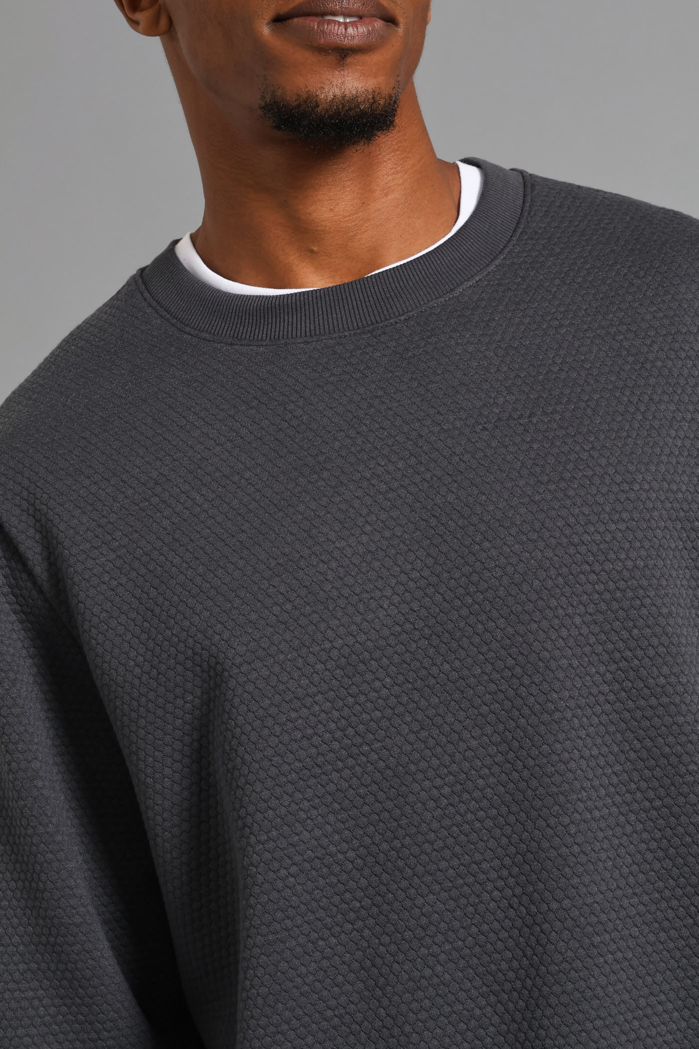 Diamond Surf Int Crew Top - Charcoal - Image 2